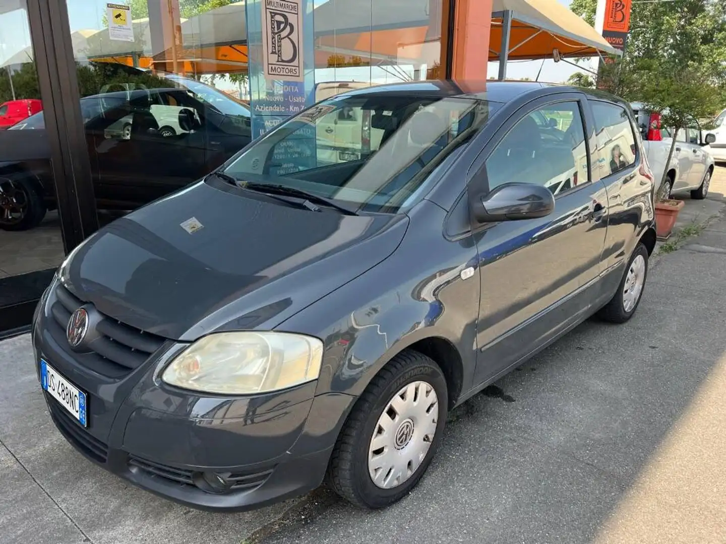 Volkswagen Fox 1.2 Easy clima Grigio - 1