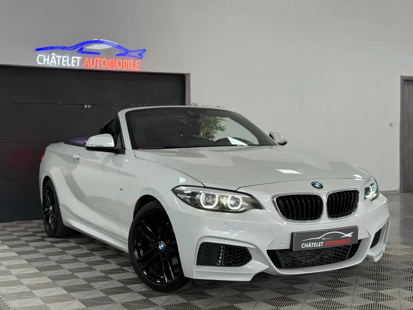 BMW 218 CABRIOLET//PACK-M//LED//CAMERA//GARANTIE White - 1