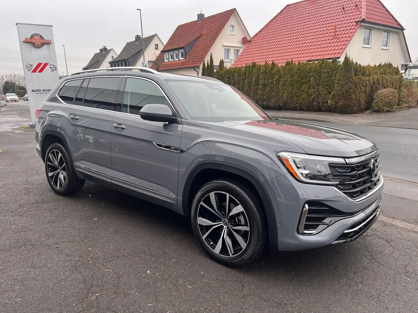 Volkswagen Touareg 2025 ATLAS 2.0 SEL PREMIUM R-LINE WELTNEUHEIT Grau - 1