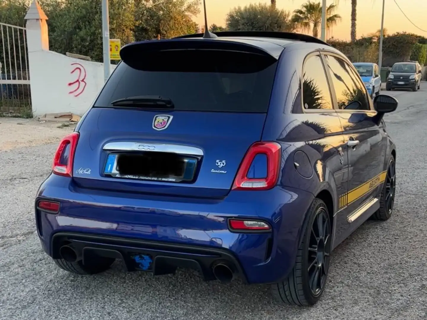 Abarth 595 Turismo 1.4 t-jet 165 cv Albastru - 1