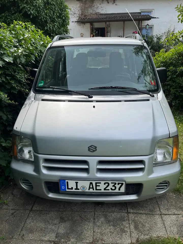 Suzuki Wagon R+