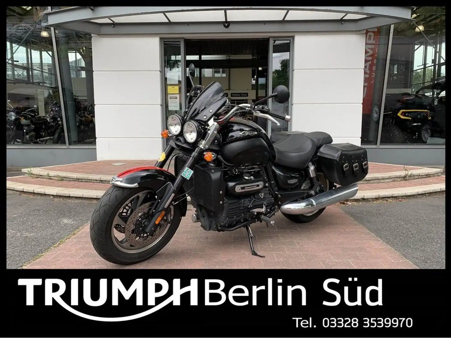 Triumph Rocket III Roadster - 1