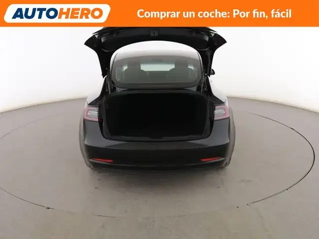 Tesla Model 3 view 17