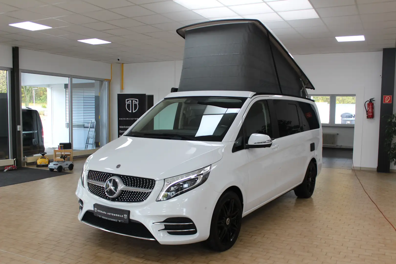 Mercedes-Benz Marco Polo V300 Marco Polo Edition Küche 5-Sitzer AMG Weiß - 1