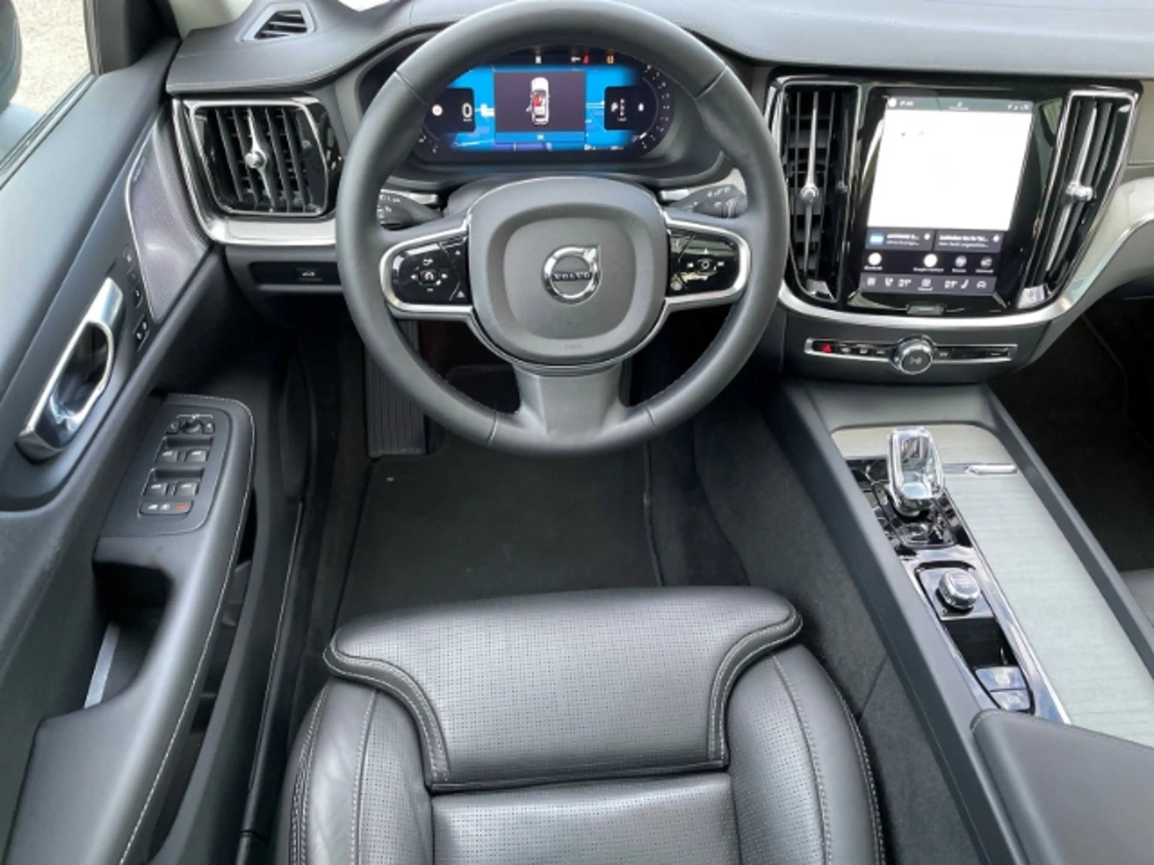 Volvo V60 Cross Country B5 AWD Ultimate Mild-Hybrid Autom. AHK, Panoramada — photo 12