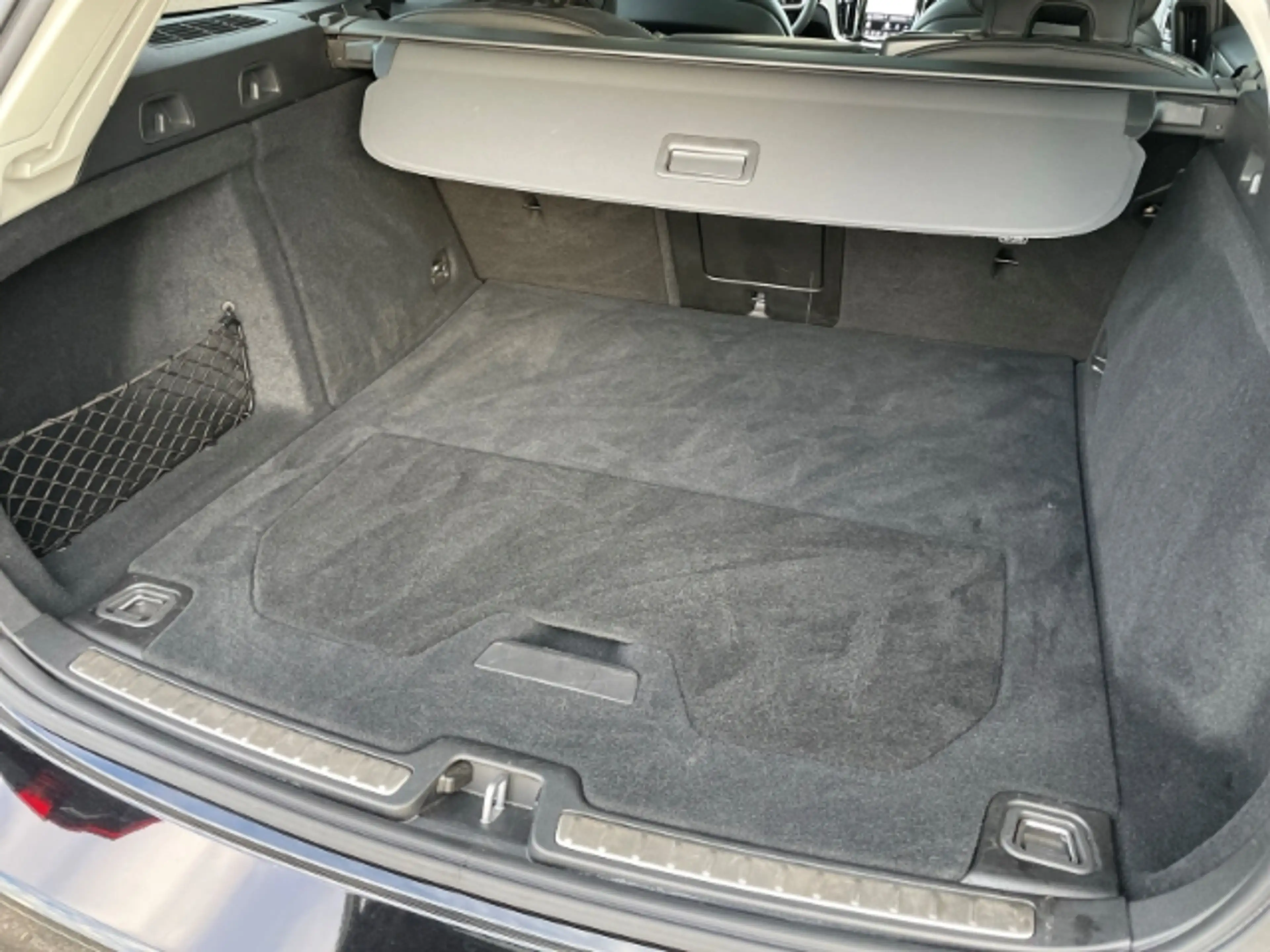 Volvo V60 Cross Country B5 AWD Ultimate Mild-Hybrid Autom. AHK, Panoramada — photo 6