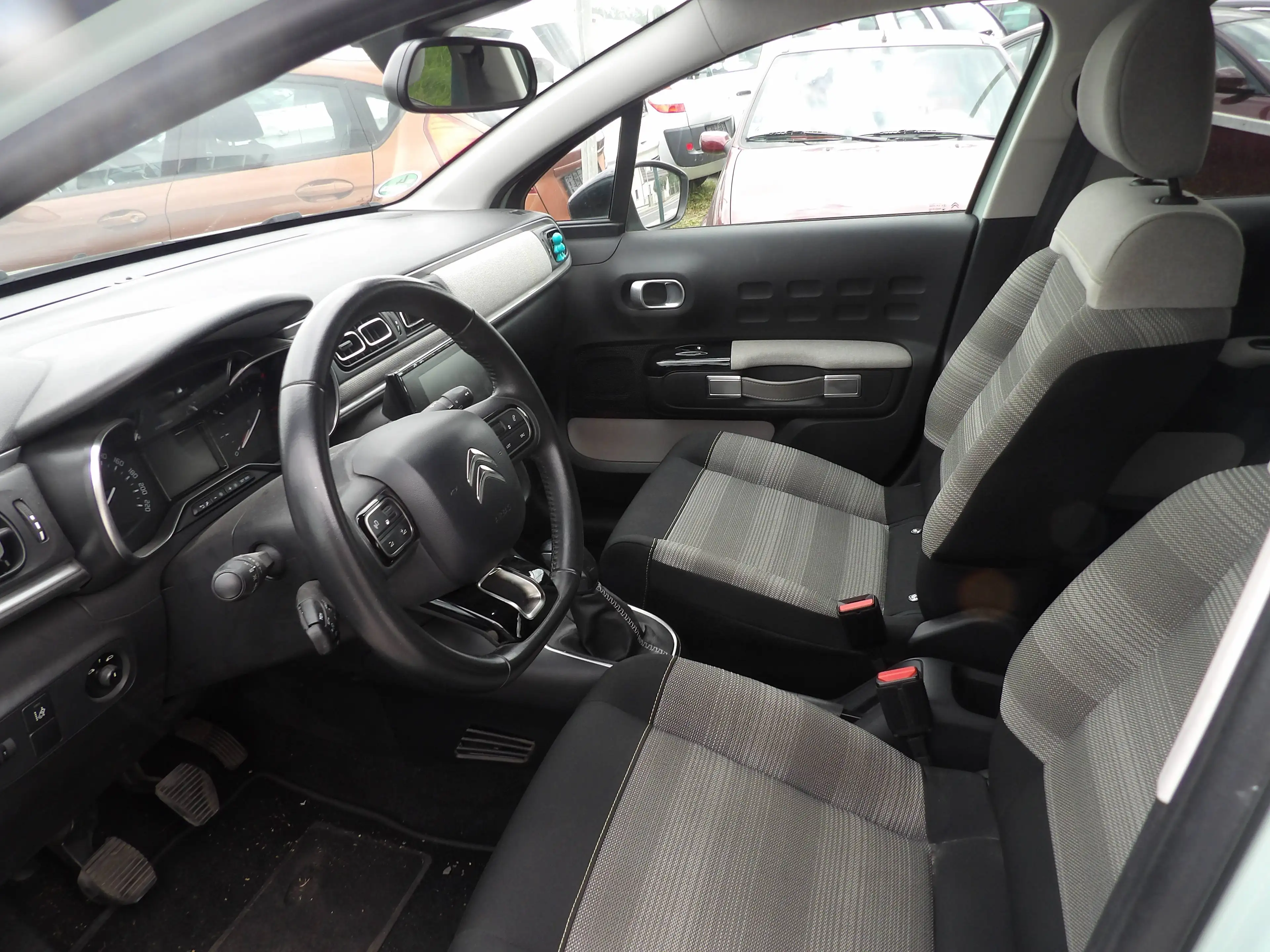 Citroen C3 Shine, Klima, Navi, HU-AU NEU — photo 14