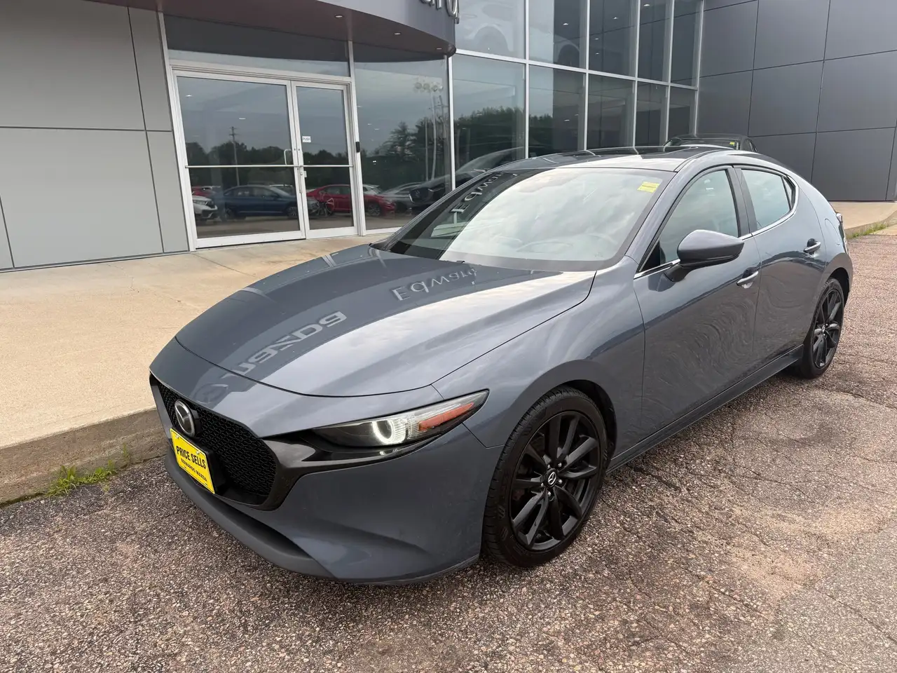 Mazda 3 снимка Mazda 3