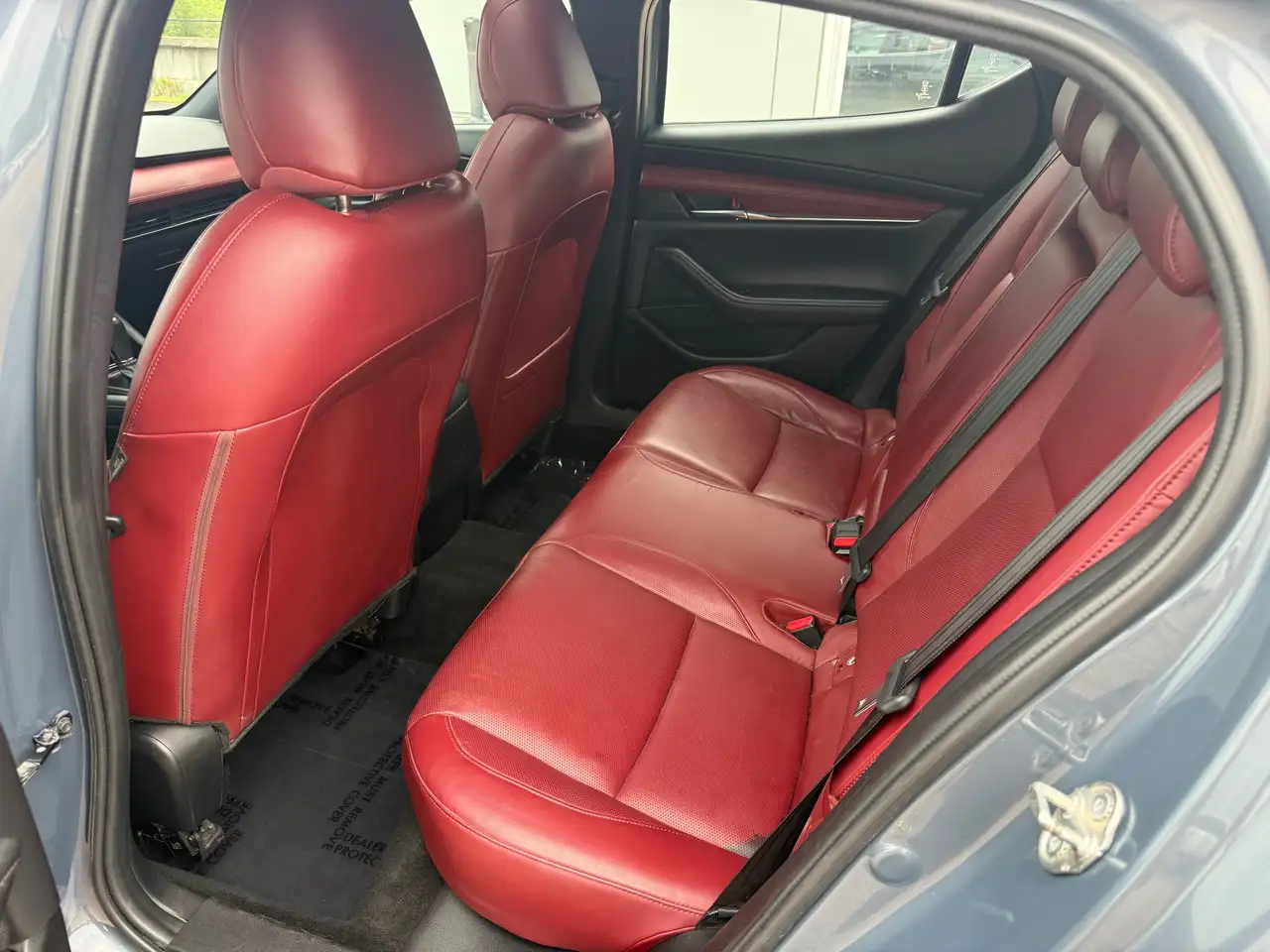 Mazda 3 снимка Mazda 3
