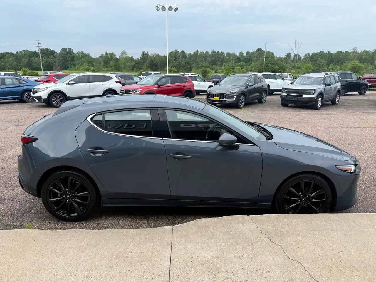 Mazda 3 снимка Mazda 3