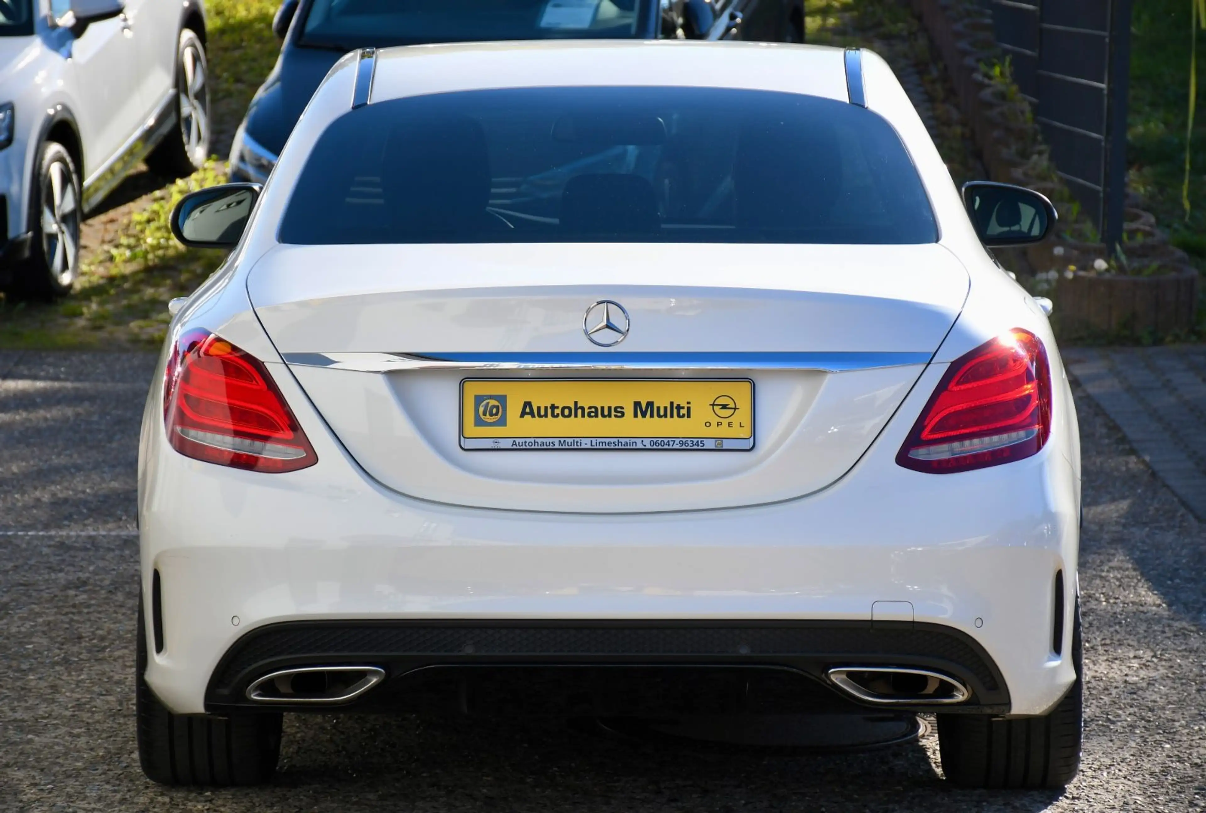 Mercedes-Benz C 180 Lim. AMG Night Voll Leder Navi LED Sitzh — photo 8