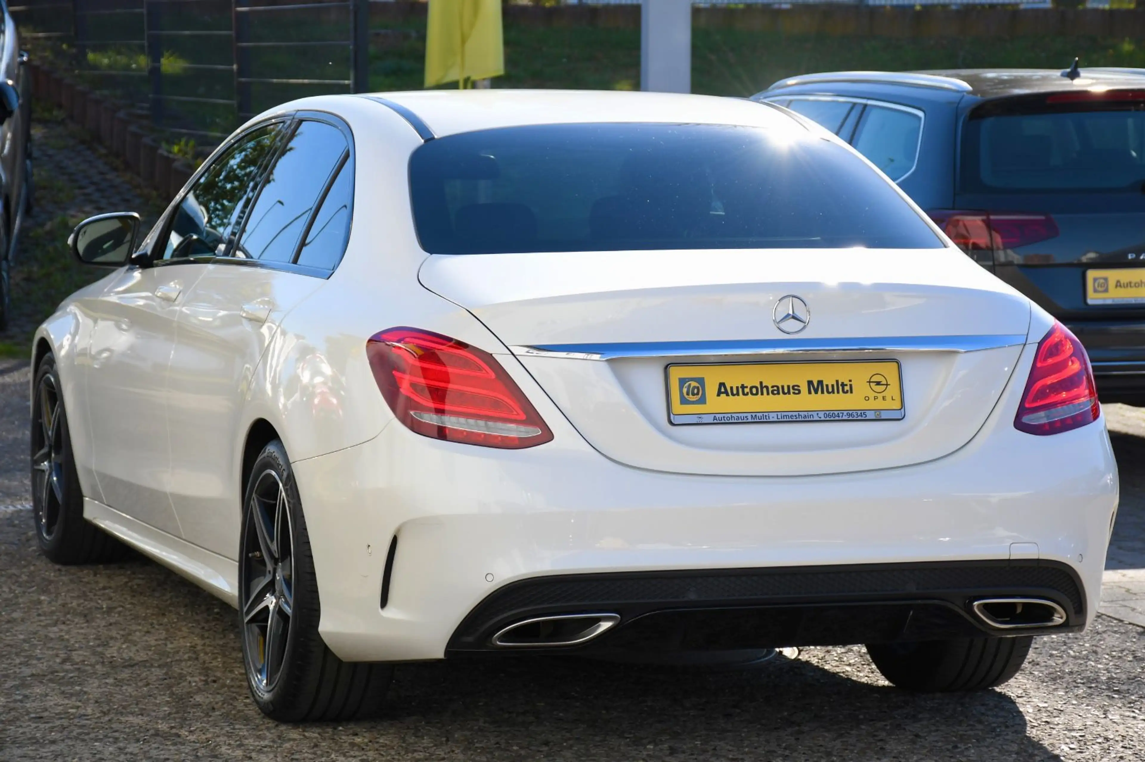 Mercedes-Benz C 180 Lim. AMG Night Voll Leder Navi LED Sitzh — photo 7