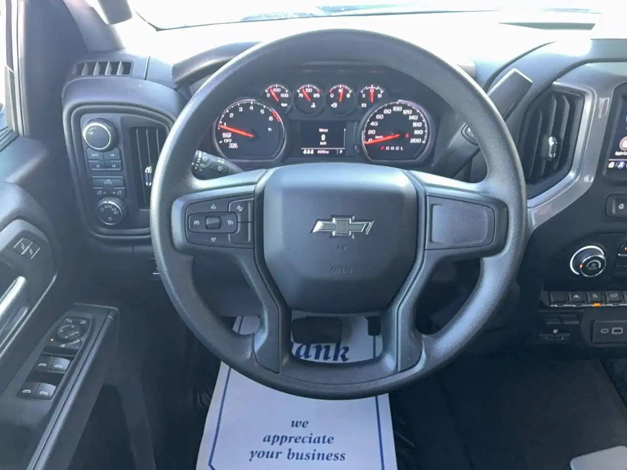 Chevrolet Silverado 1500 снимка Chevrolet Silverado 1500