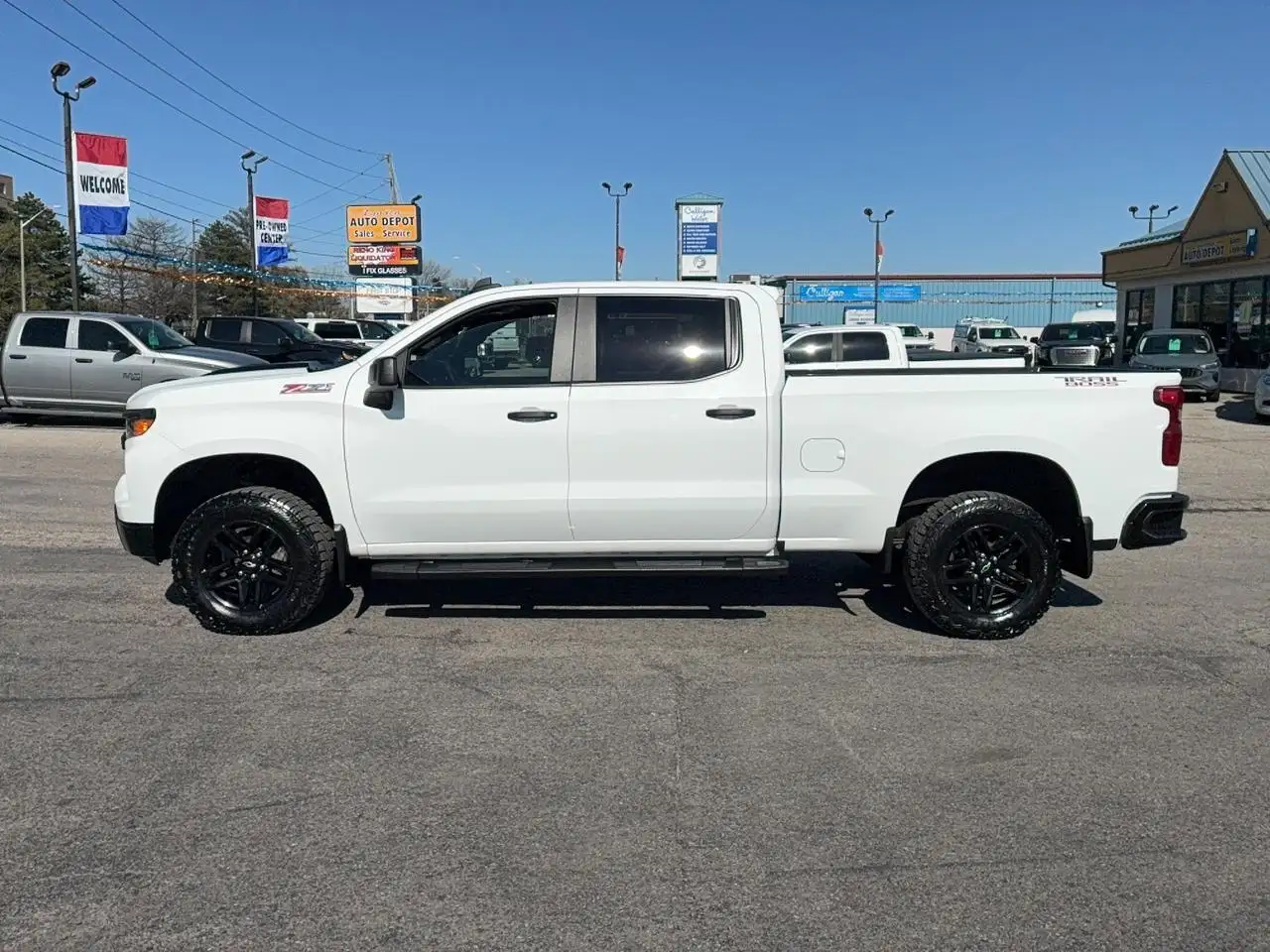 Chevrolet Silverado 1500 снимка Chevrolet Silverado 1500
