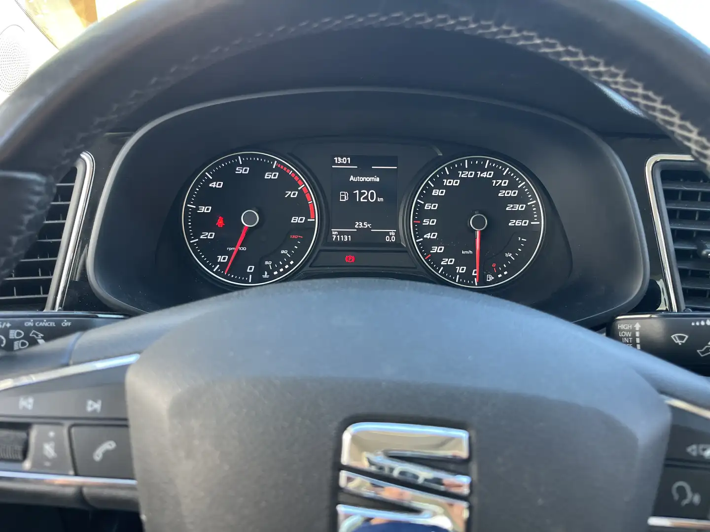 SEAT Leon León ST 1.2 TSI S&S Reference 110 - 1