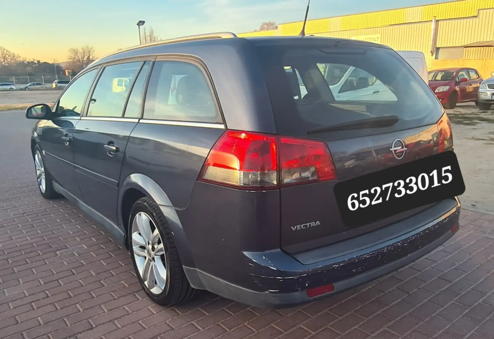 Opel Vectra Caravan 1.9CDTI 8v Sport Azul - 2