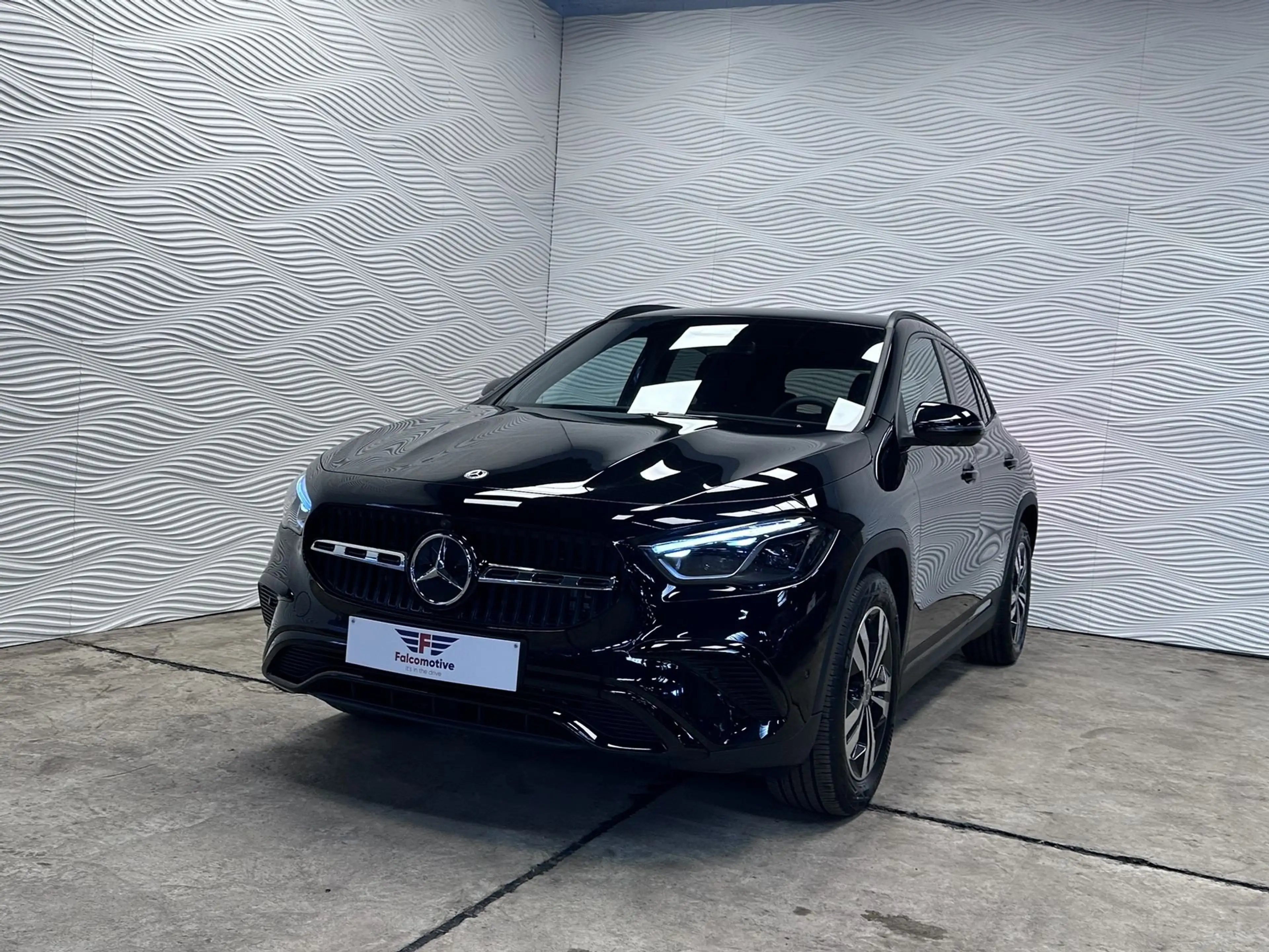 Mercedes-Benz GLA 180 180d*AUT*ONLY 1.127 KM!!!*3Y FABRIEKSGARANTIE* — photo 4