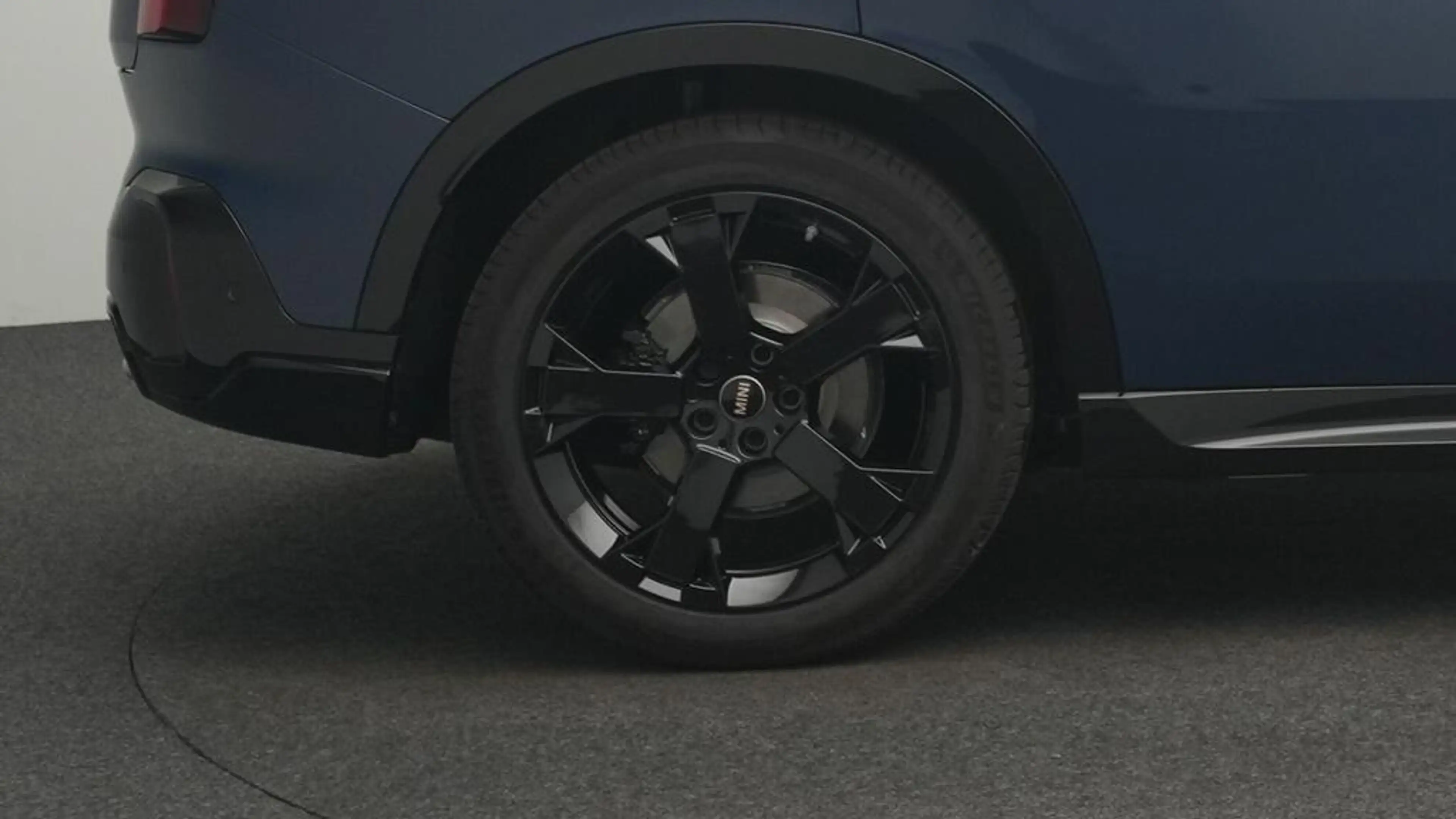MINI Countryman E John Cooper Works Trim — photo 8