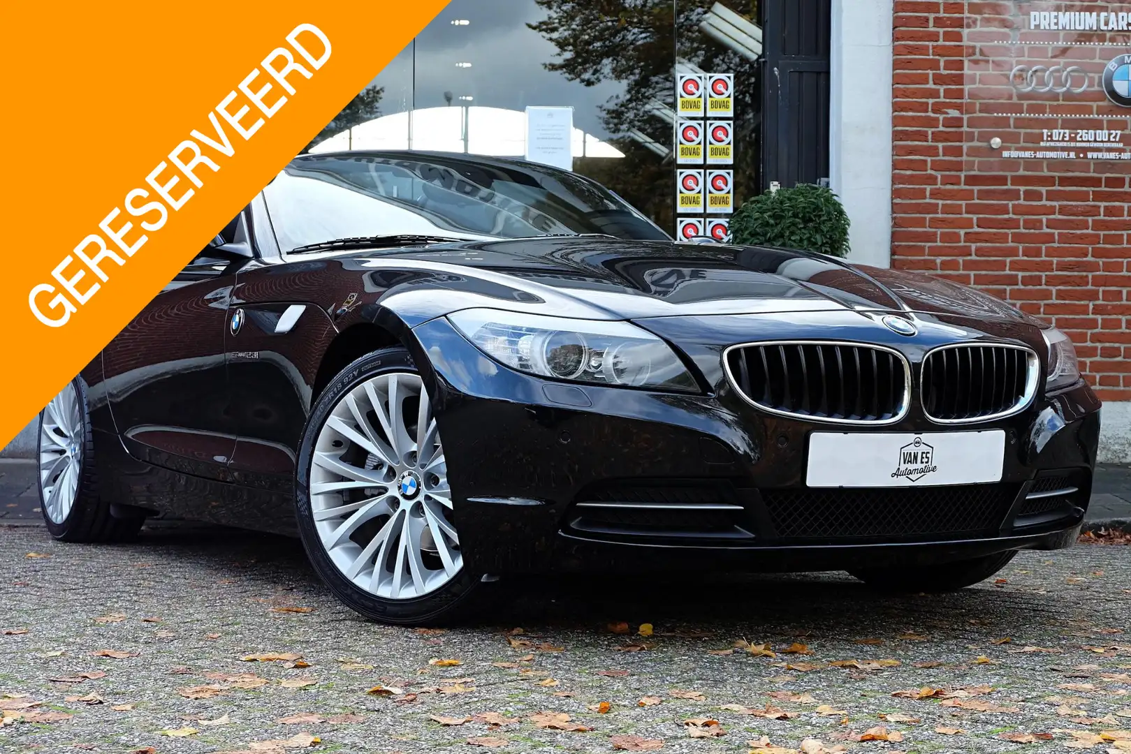 BMW Z4 Roadster sDrive23i Executive / Leder / Navi / PDC Zwart - 1
