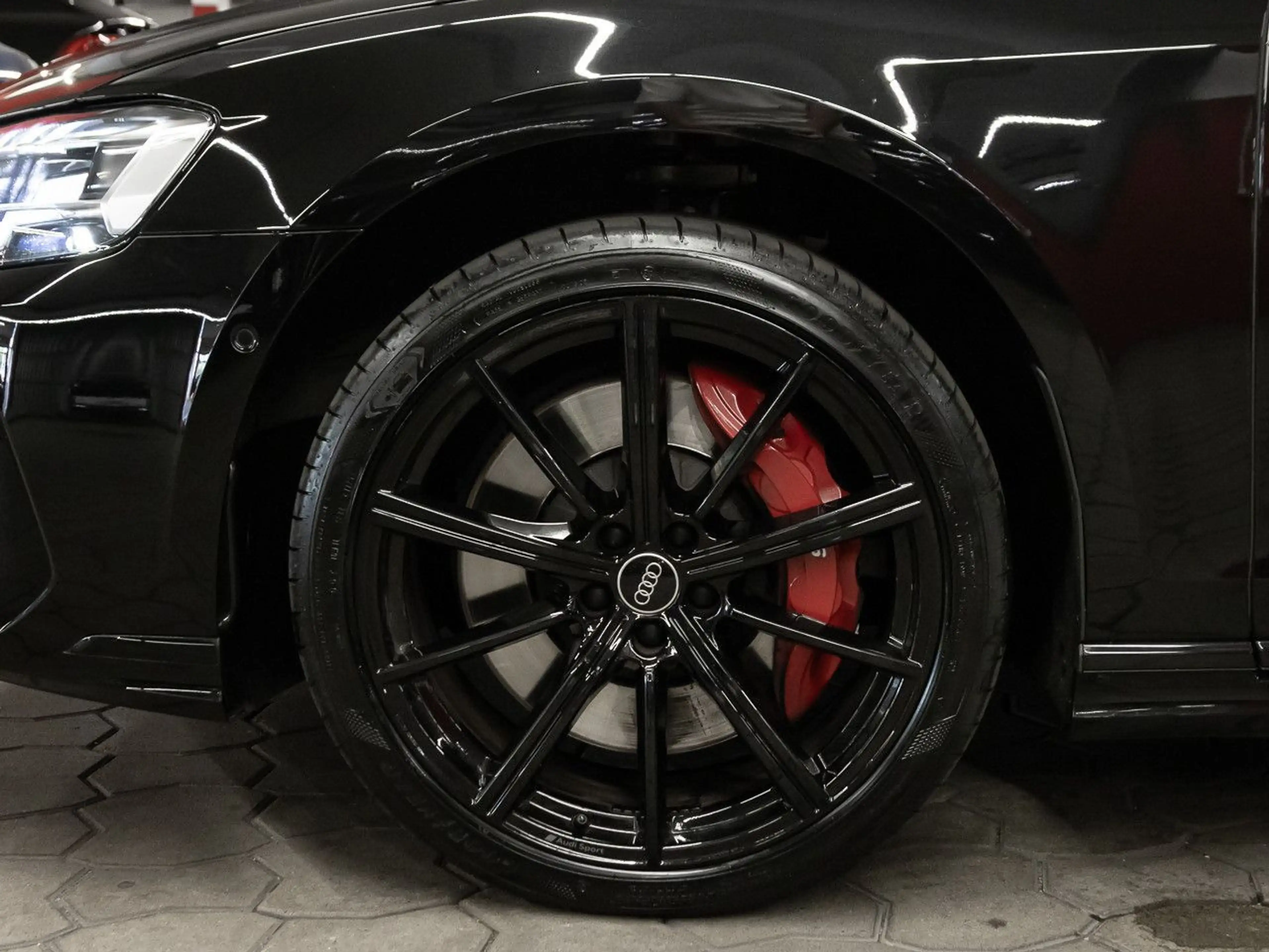 Audi S8 4.0 TFSI quattro Matrix Keyless 360° B&O 21" — photo 8