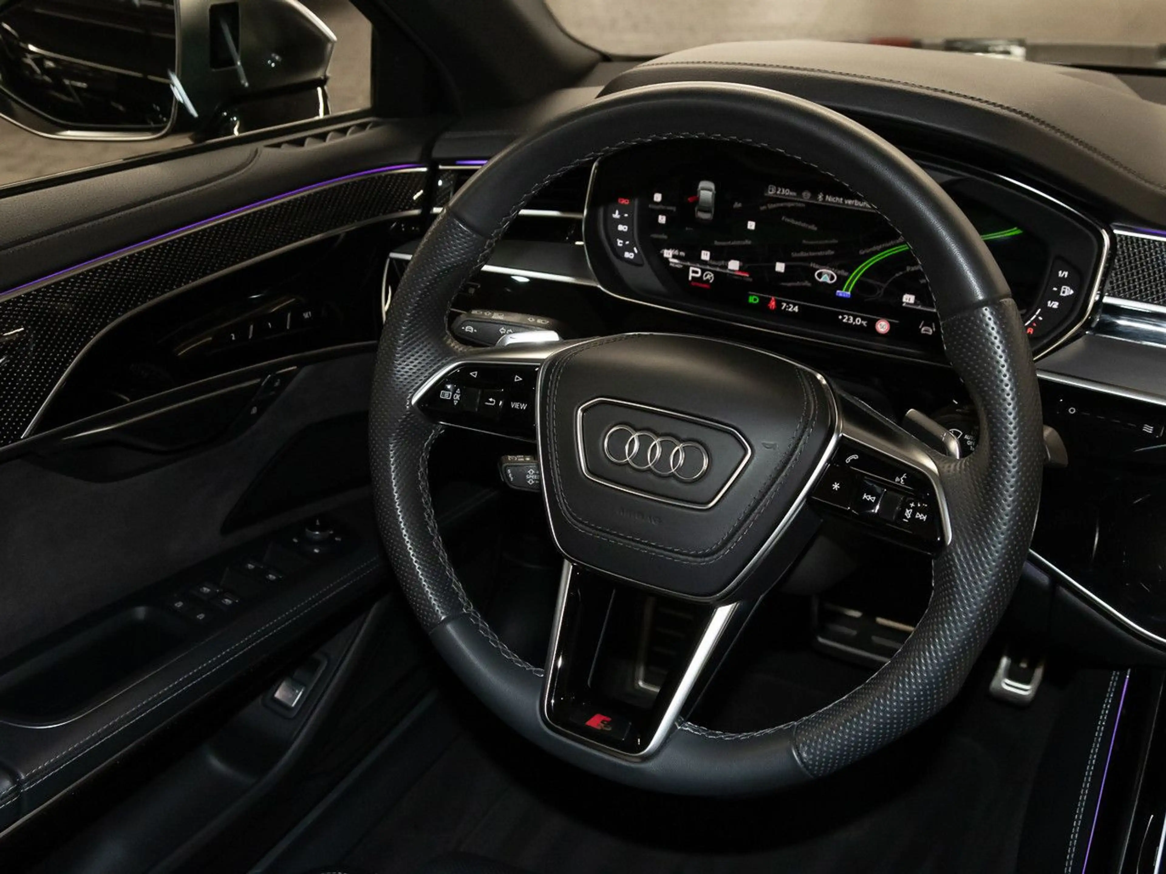 Audi S8 4.0 TFSI quattro Matrix Keyless 360° B&O 21" — photo 13