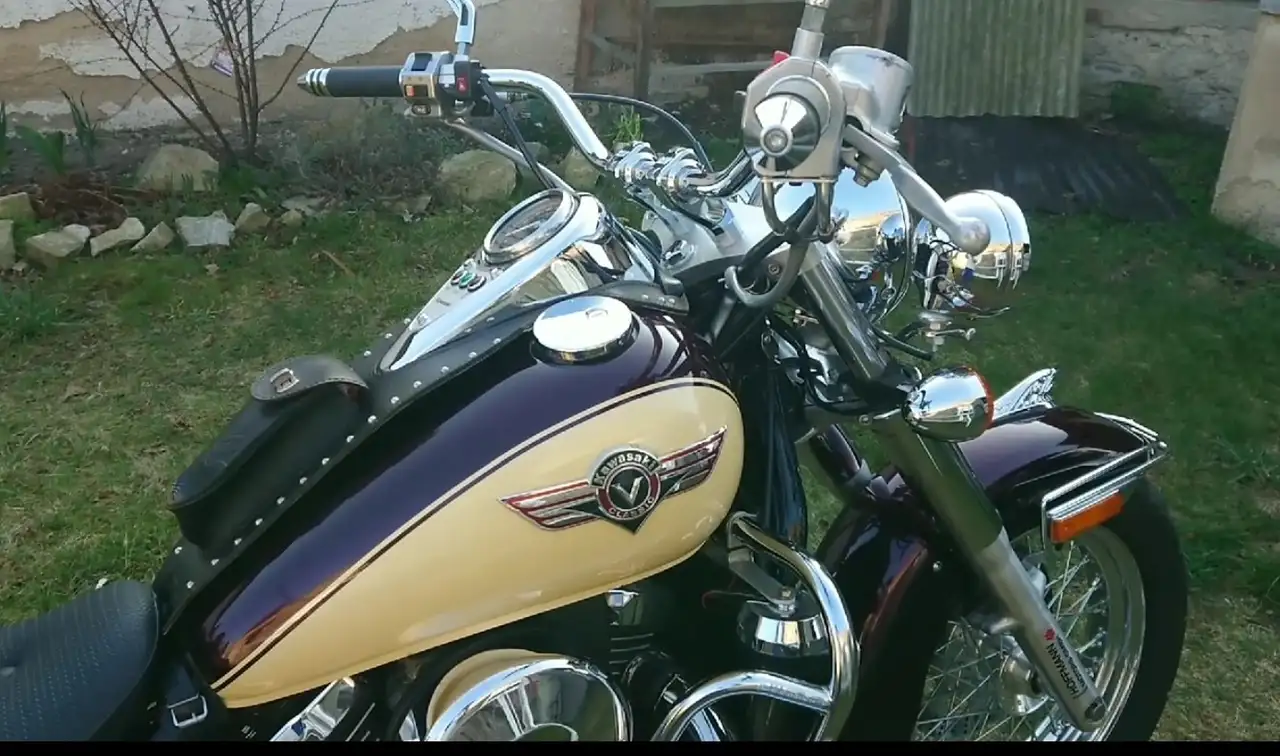 Kawasaki VN 800