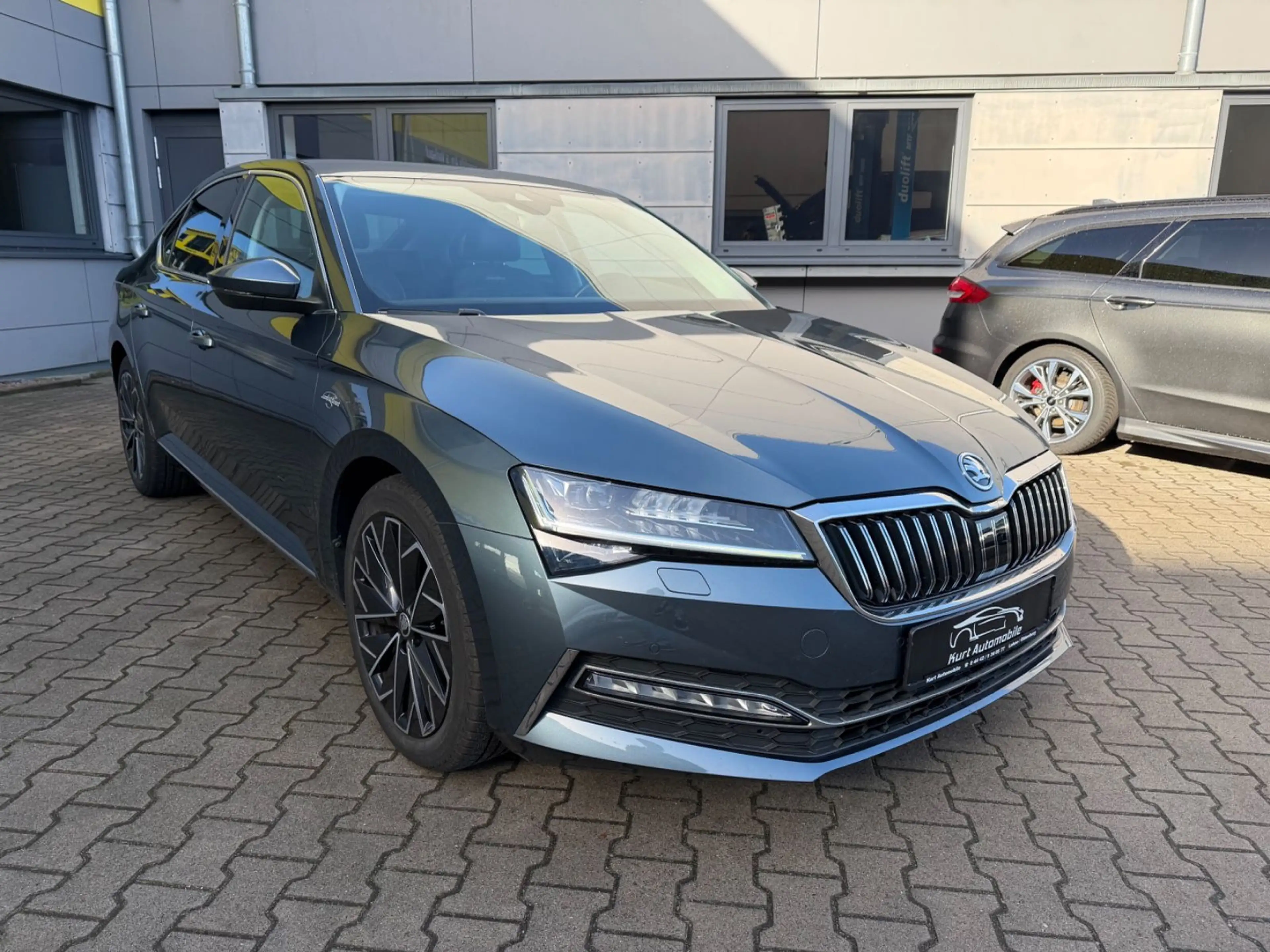 Skoda Superb Lim. L&K/SHZ+BELÜFT*/LEDER/KAMERA/SOUNDSY — photo 8