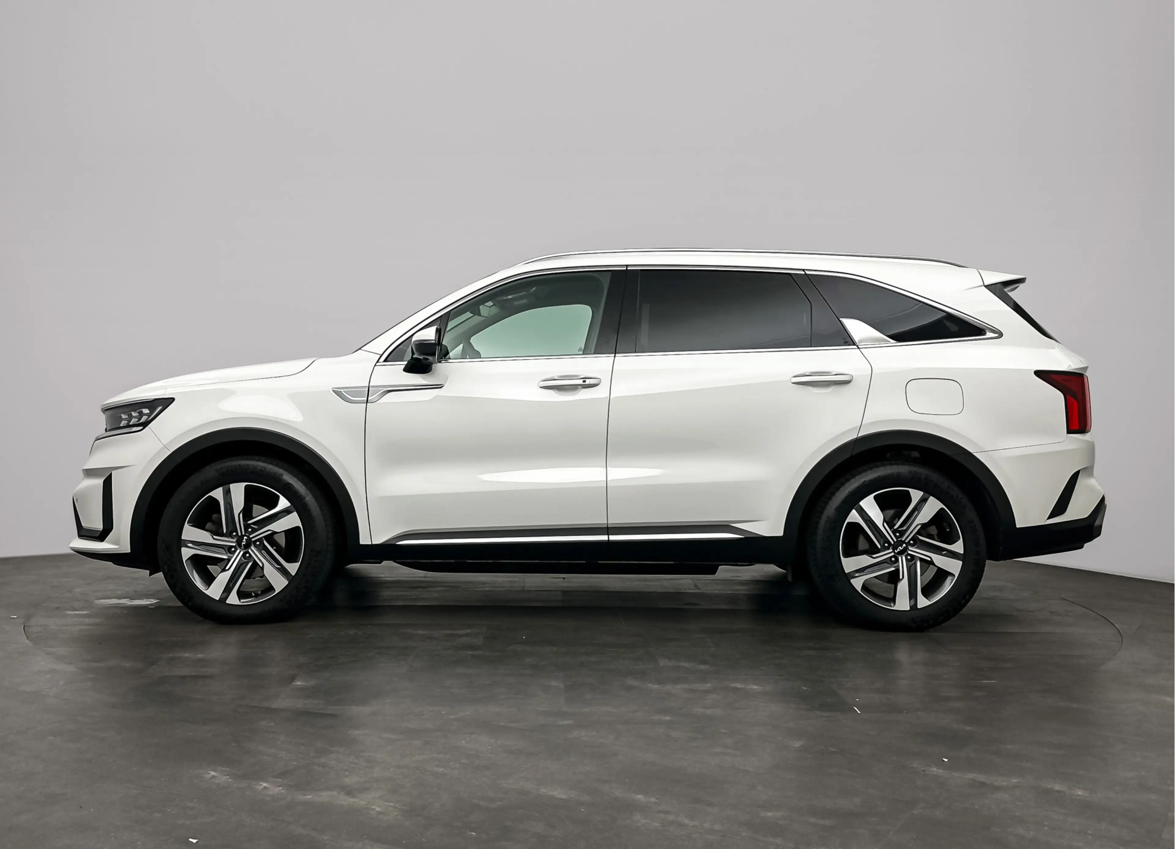 Kia Sorento 1.6 T-GDI Plug-in Hybrid 4WD ExecutiveLine 7p. — photo 8