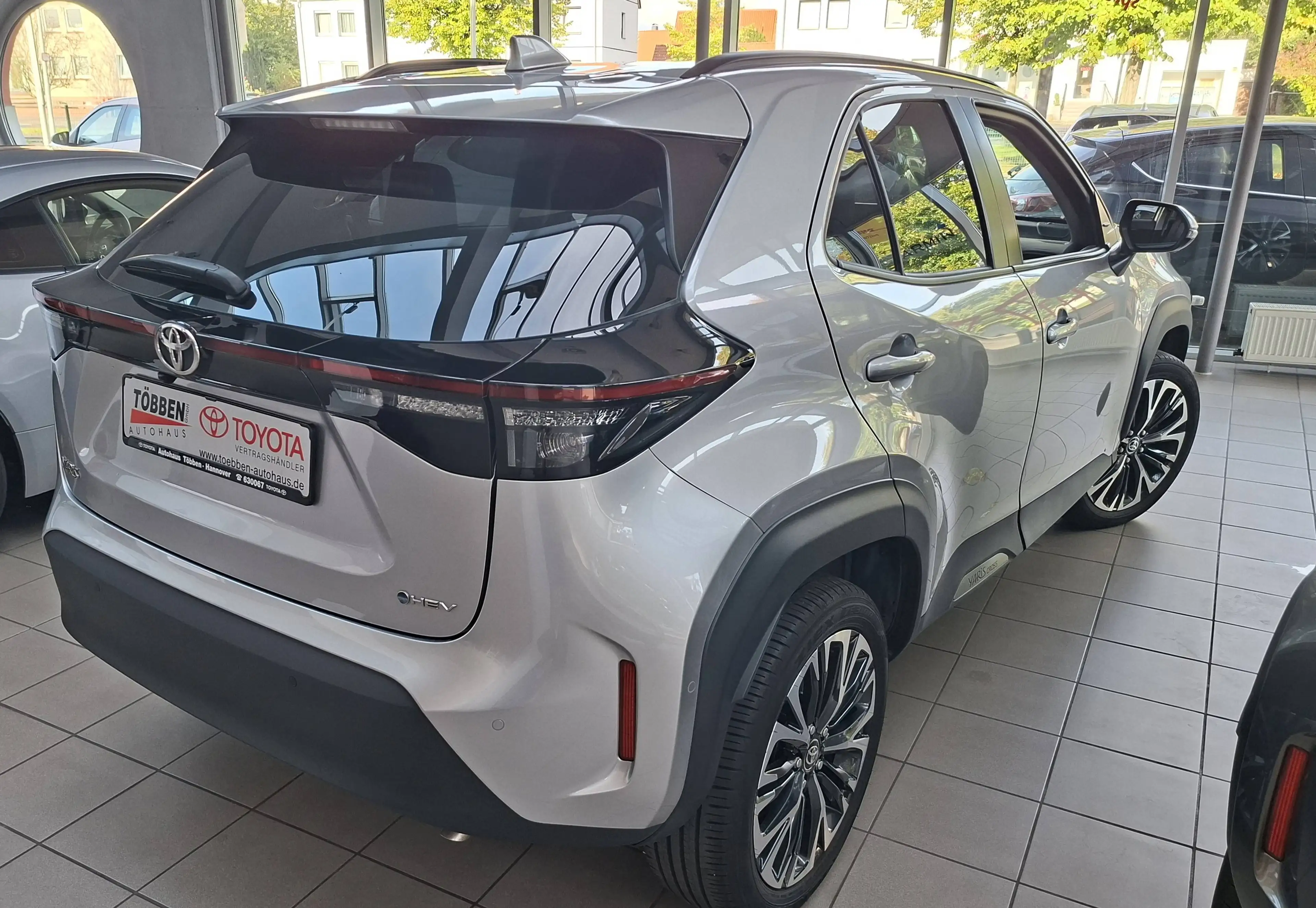 Toyota Yaris Cross Hybrid FWD Style + WKR + JBL + HUD + Garantie — photo 4