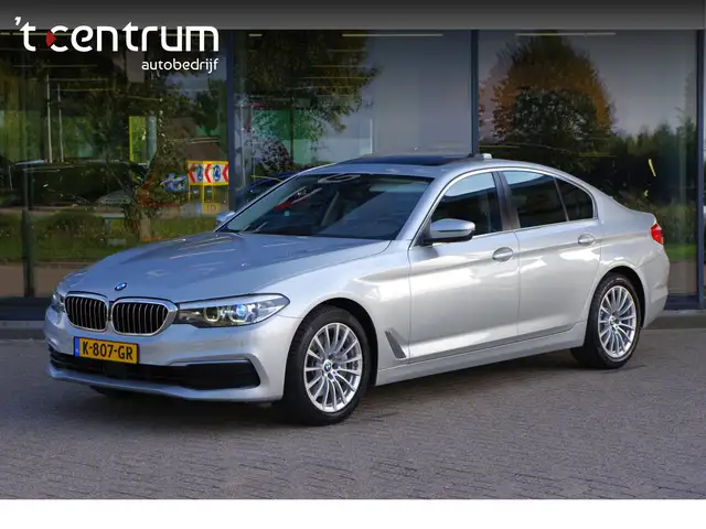 BMW 540 5-serie 540i 340 PK xDrive High Executive, Trekhaa