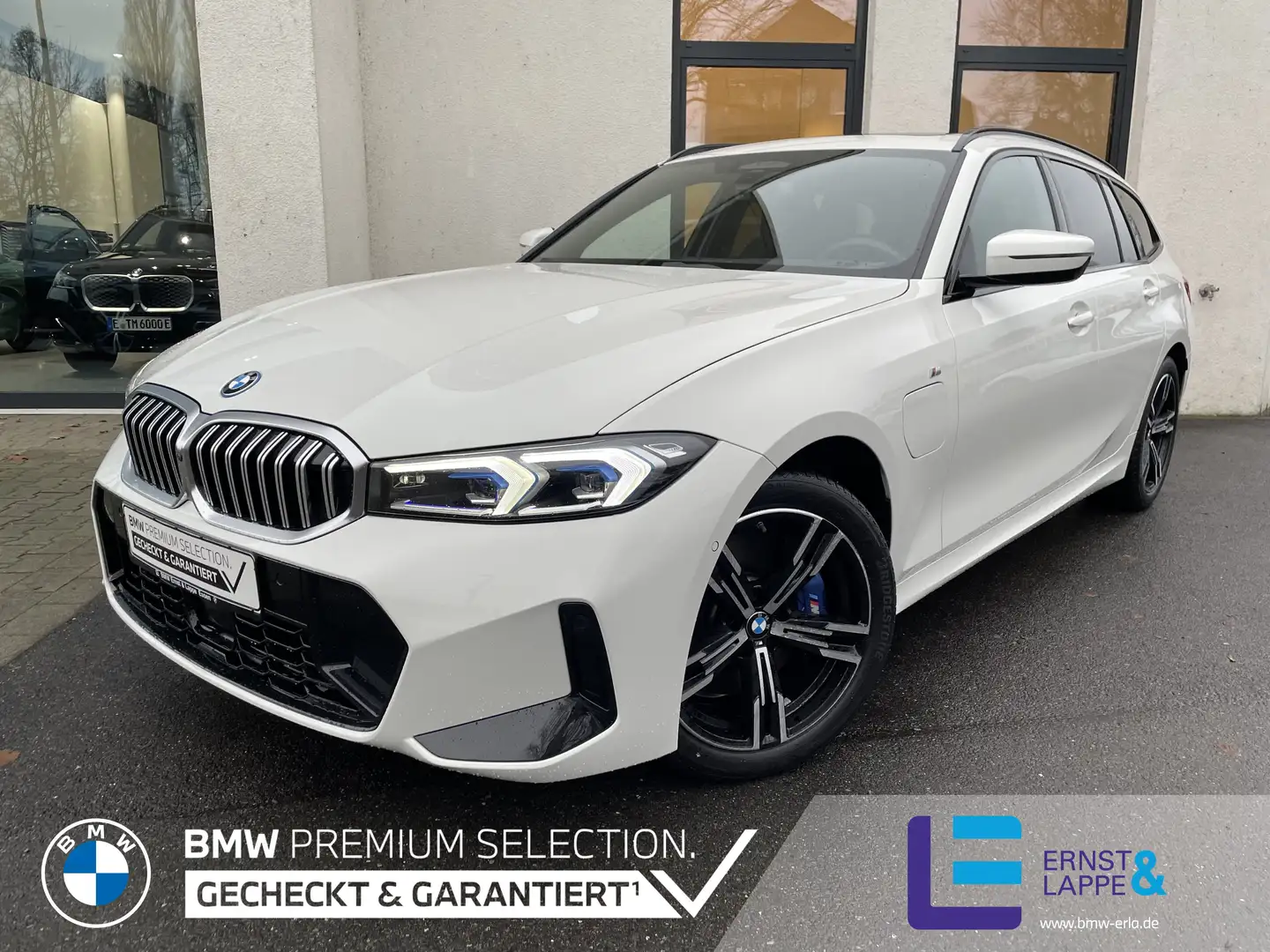 BMW 330 e xDrive M Sport || Pano AHK DrivingAssProf Weiß - 1