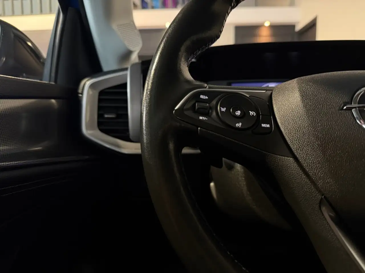 Opel Mokka 1.2 TURBO BNS ELEG. l NW DISTRI l CAM l NAVI l STO, миниатюра 17