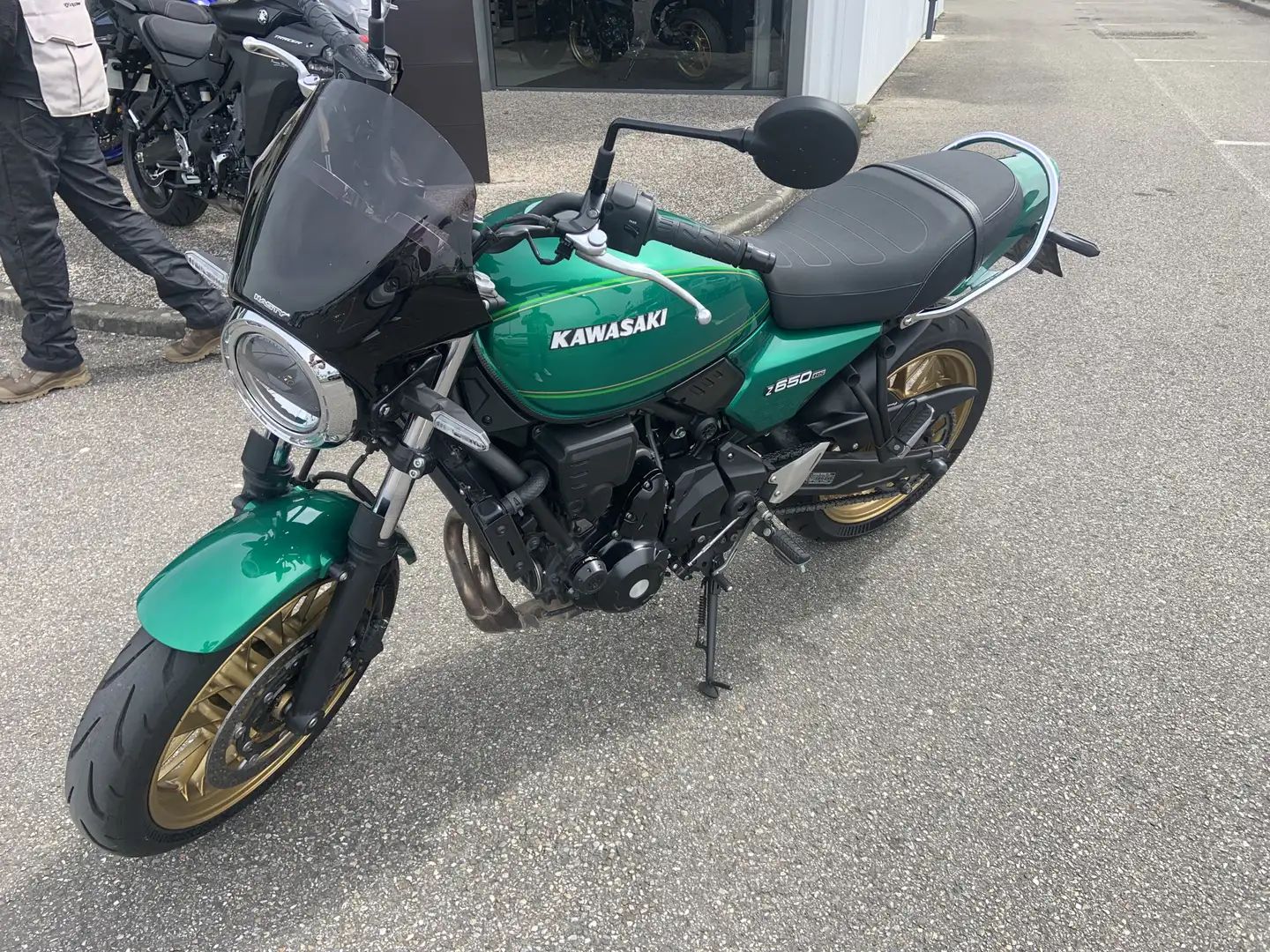 Kawasaki Z 650 Grün - 1