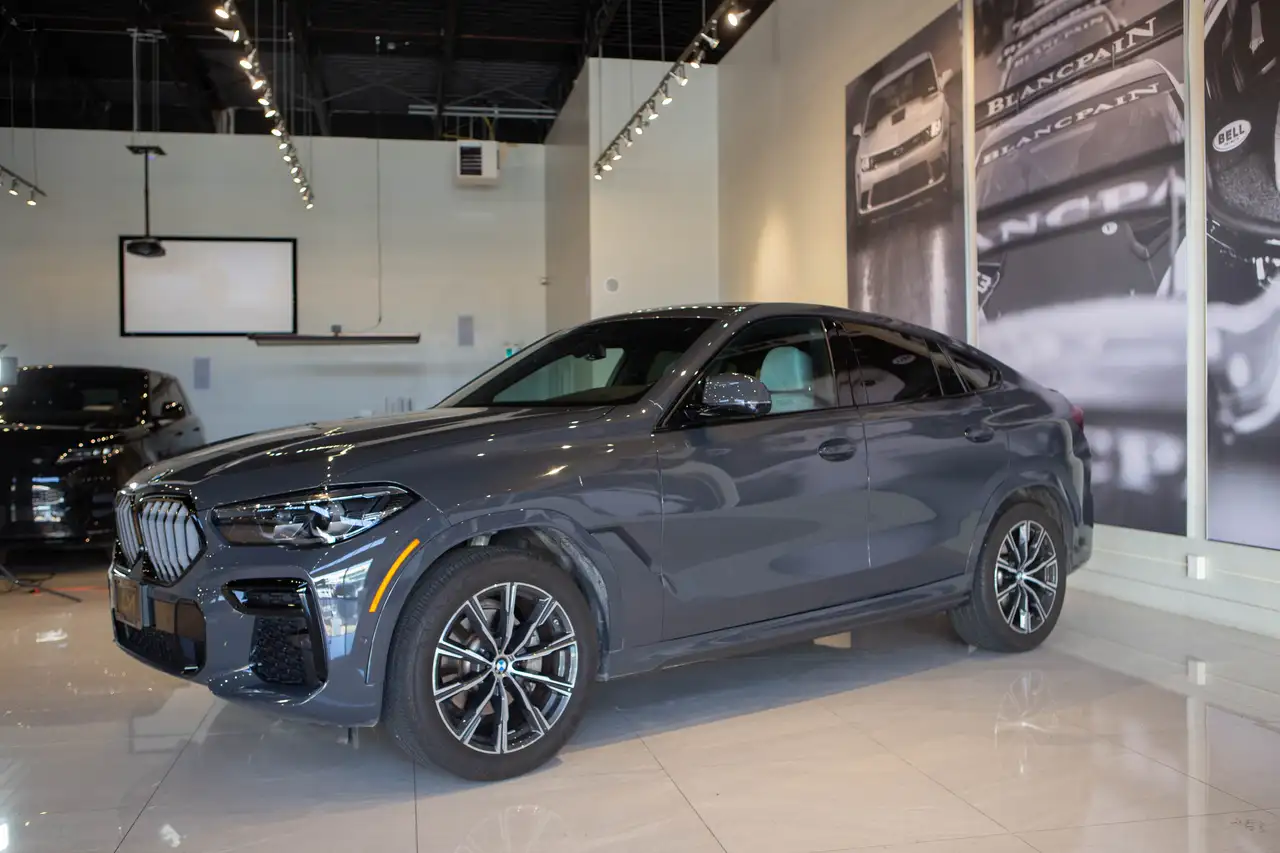 BMW X6 снимка BMW X6