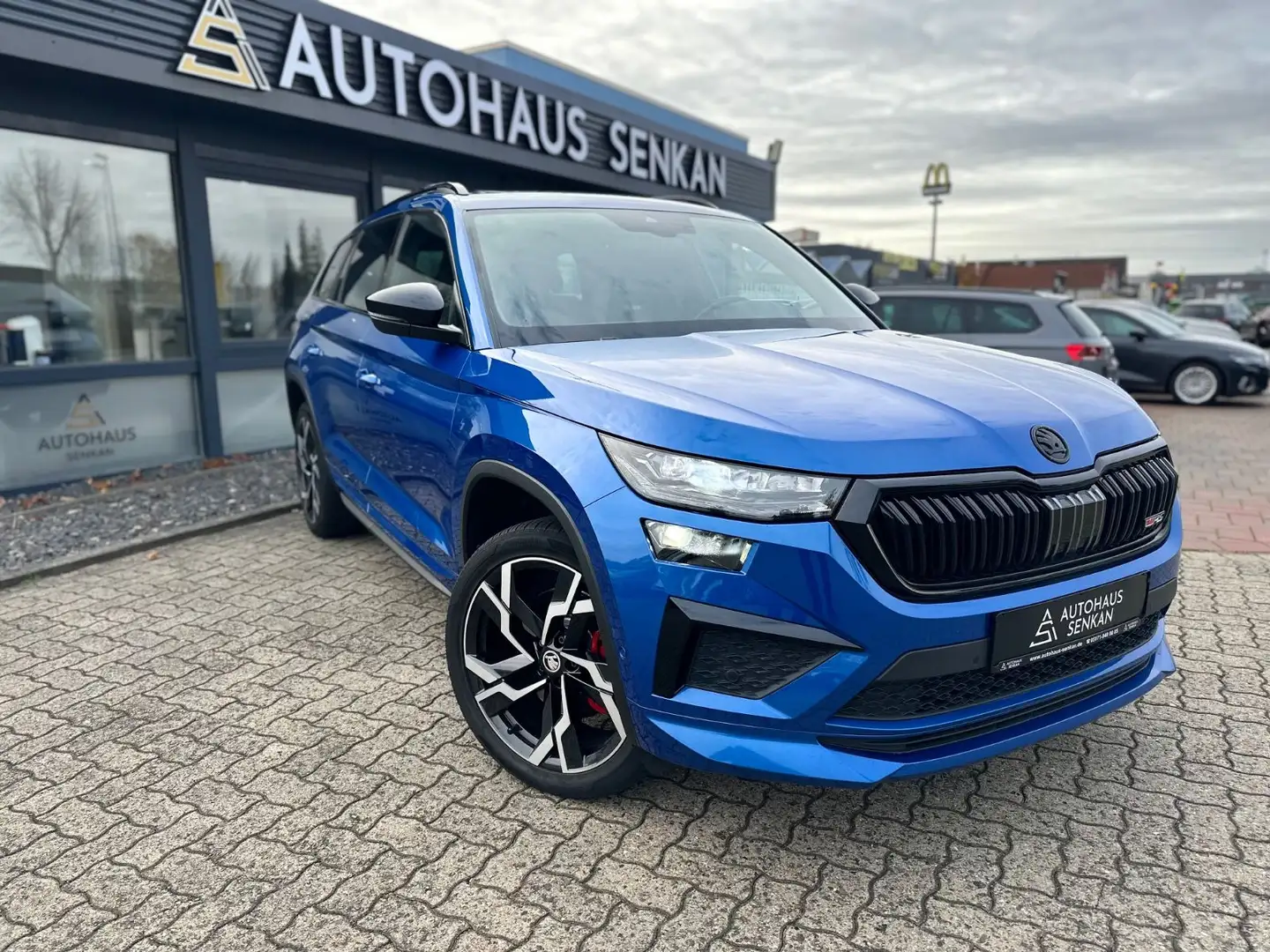 Skoda Kodiaq 2.0 TSI DSG RS 4x4*PANO*R-CAM*ACC*VIRTUAL Bleu - 1