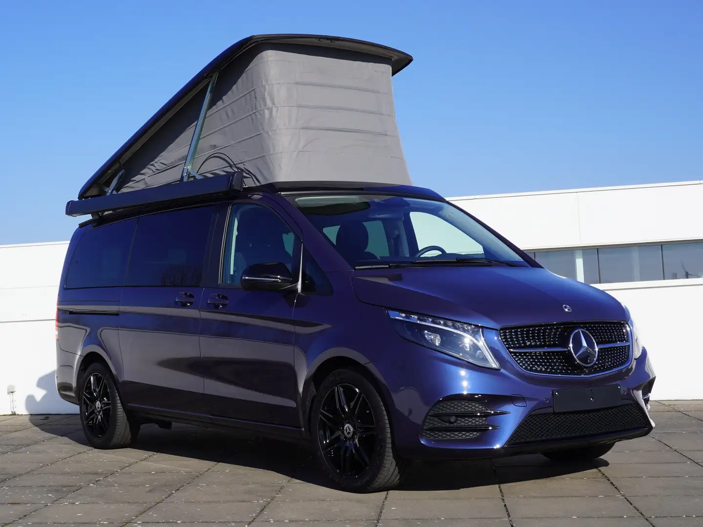 Mercedes-Benz V 220 D MARCO POLO EDITION/AIRMATIC/AMG/DISTRONIC/360 Bleu - 1