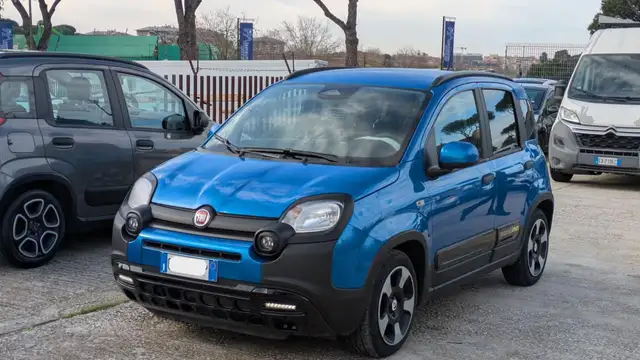 Fiat New Panda PANDINA HYBRID CROSS 1.0cc 70cv