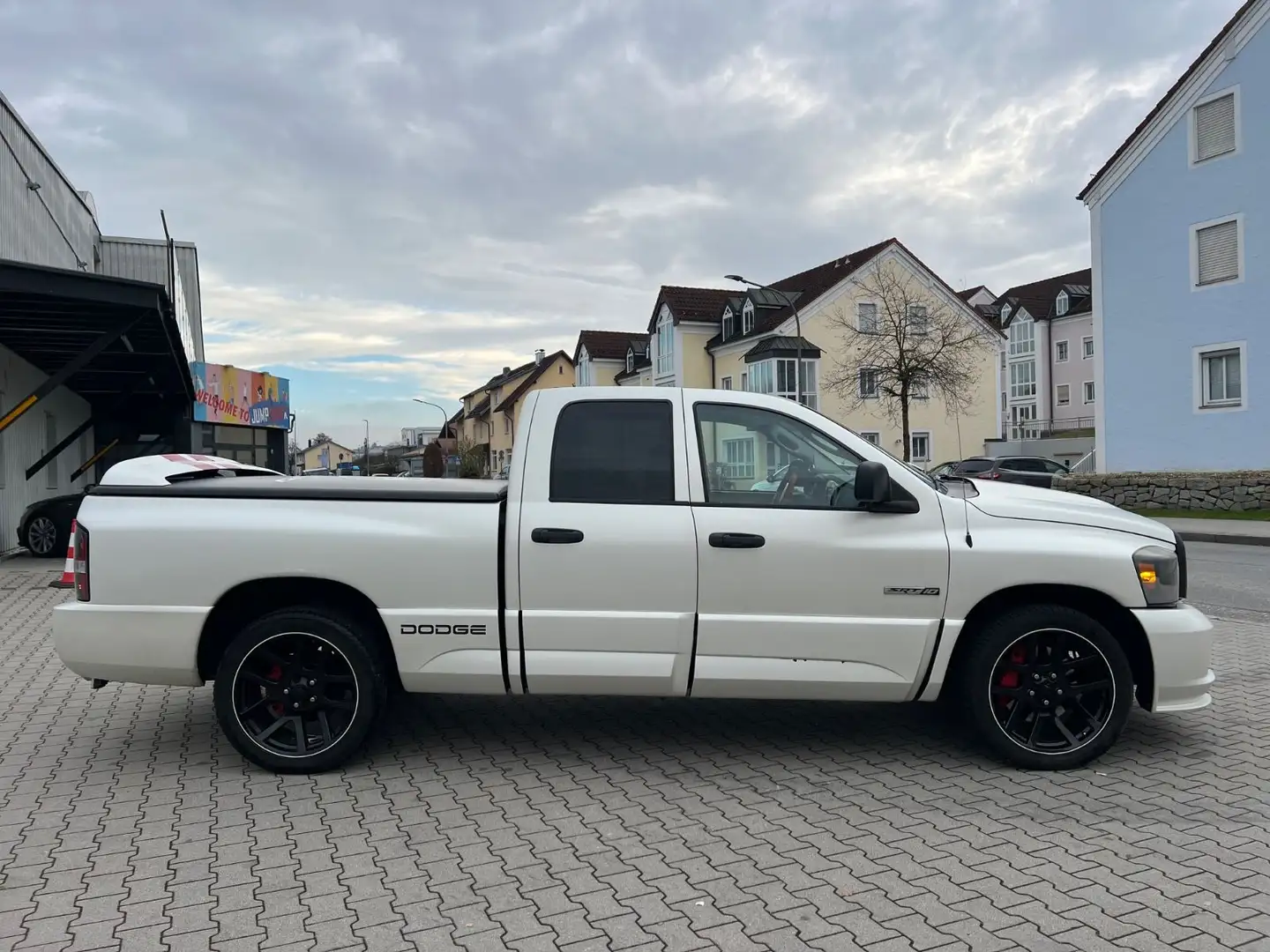 Dodge RAM * * * RAM SRT 10 Viper Motor V10 506 PS * * * - 1