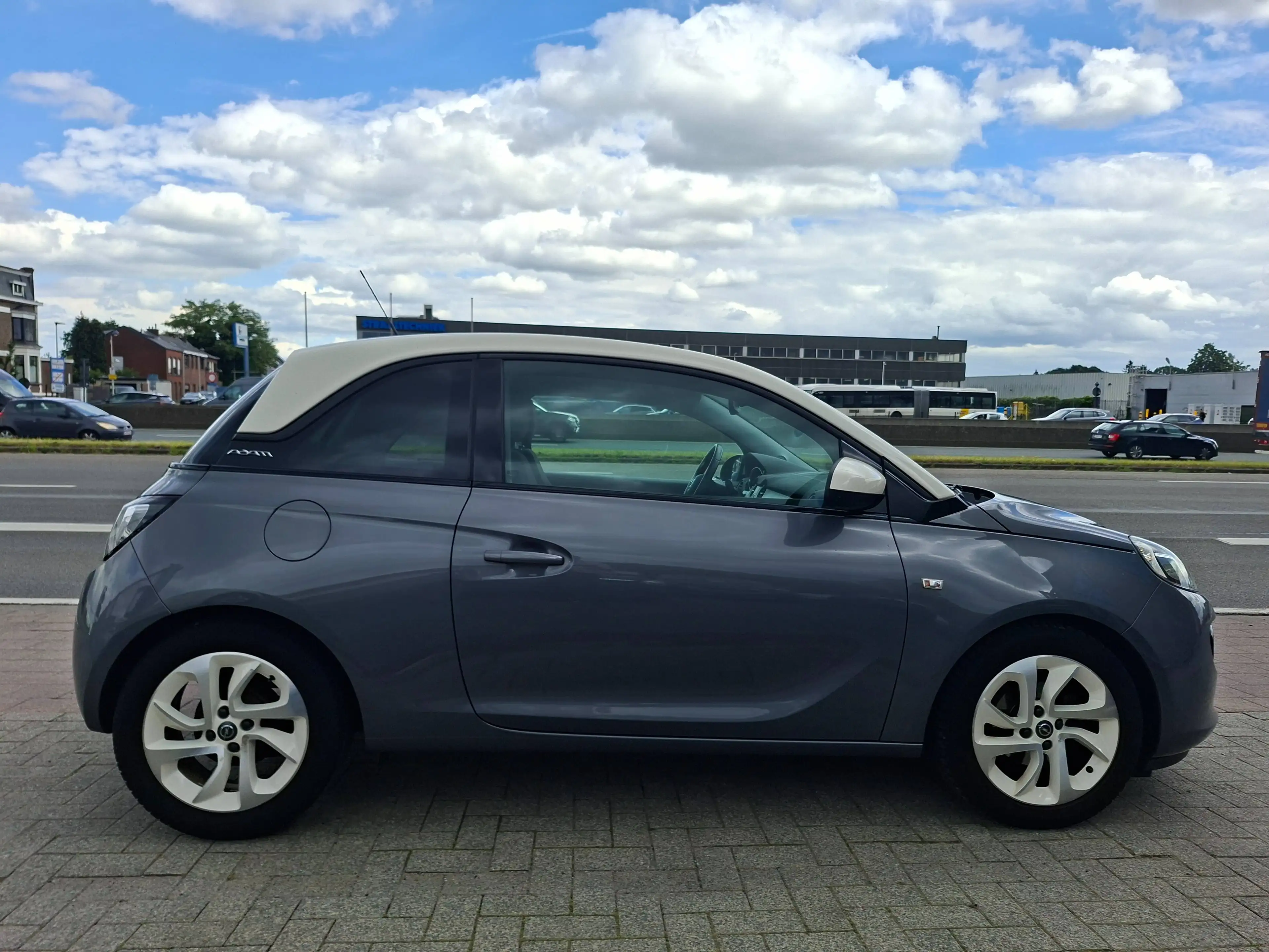 Opel Adam Adam 1.2i Jam — photo 6