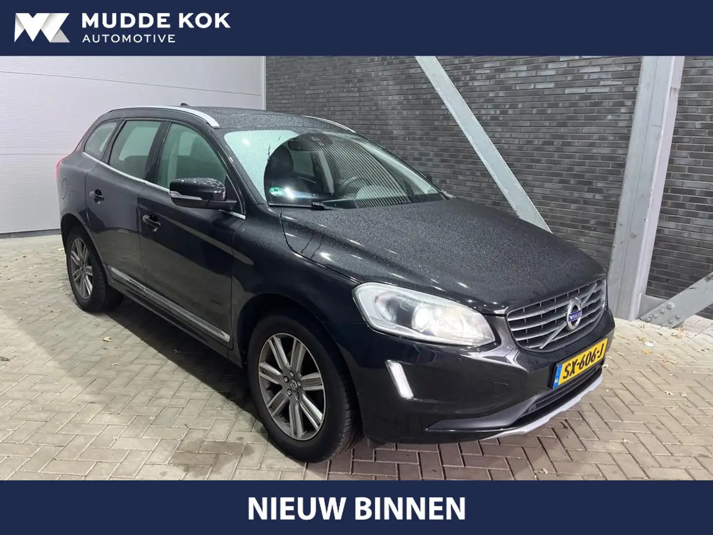 Volvo XC60 D4 FWD Polar+ | Automaat | Panoramadak | Trekhaak Nero - 1