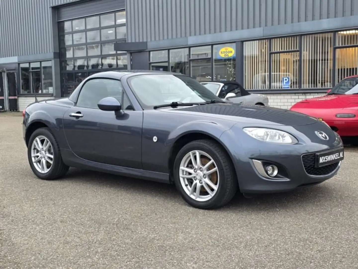 Mazda MX-5 Cabrio NC 1.8 | 2011 Metropolitan Grey - 1