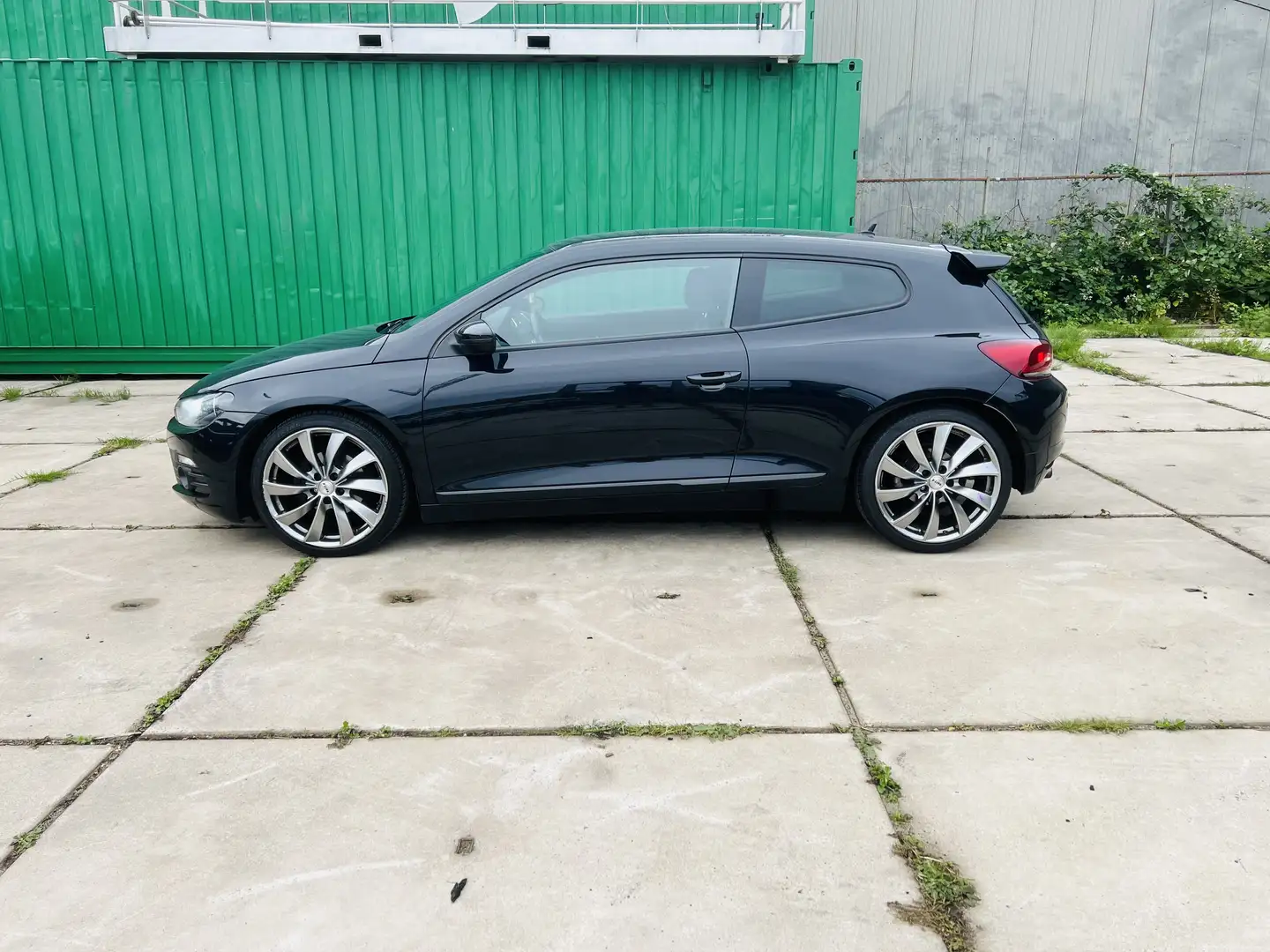 Volkswagen Scirocco 1.4 TSI Highl. Plus Zwart - 1