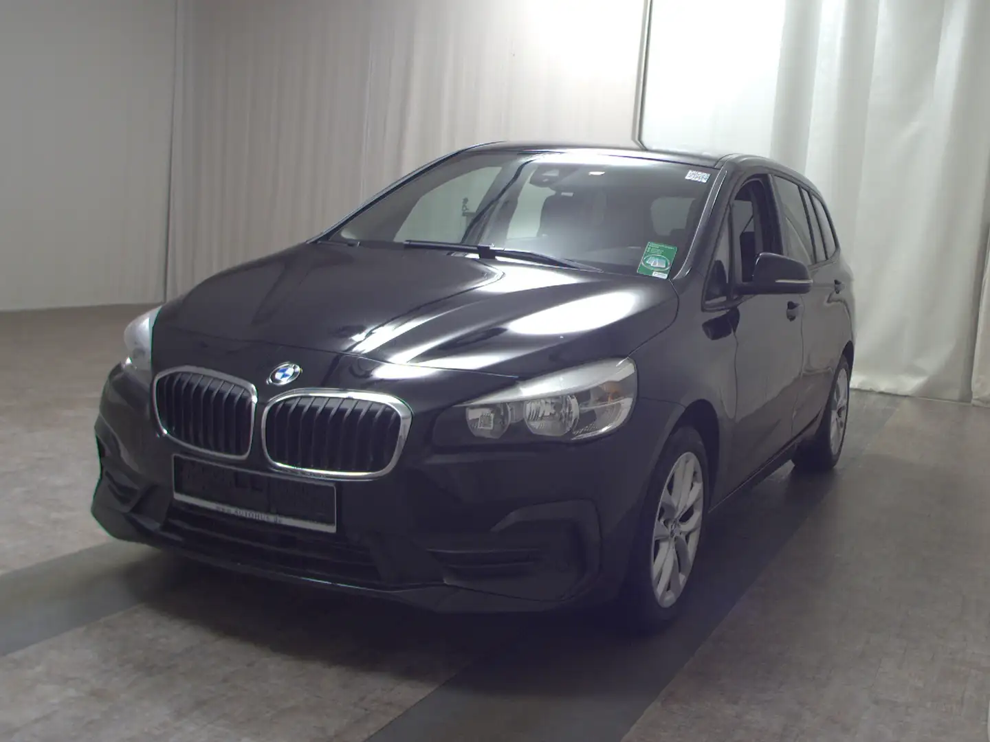 BMW 218 Gran Tourer xDr Navi AHK PDC Shz RTTI Schwarz - 2
