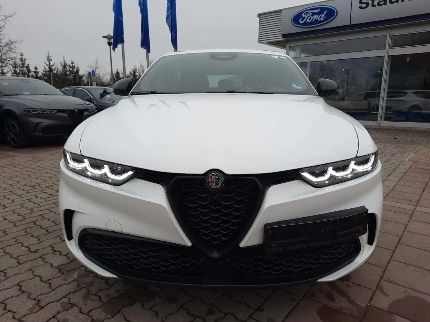Alfa Romeo Tonale 1.5 Ti ACC DAB SHZ LED S-Kühlung PDC Weiß - 2