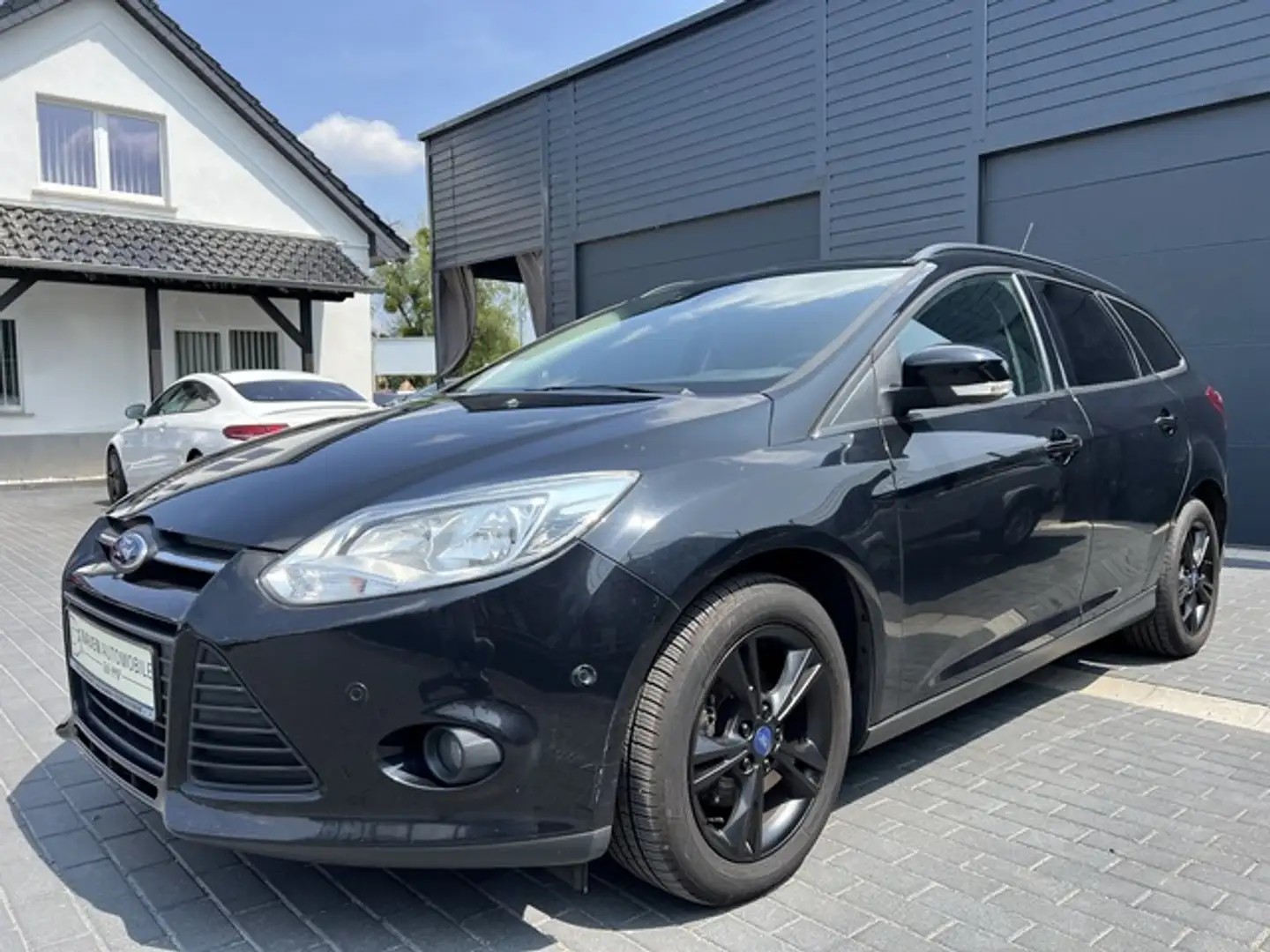 Ford Focus Turnier SYNC Edition+Navi+Klima+Allwetter+ Negro - 1