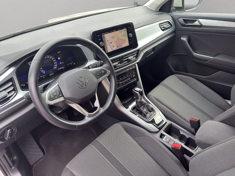 Volkswagen T-Roc 2.0 TDI DSG Life CAM NAVI ACC VICO PARKLEN — photo 10