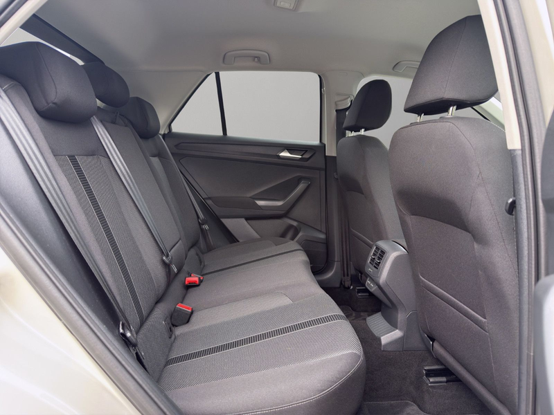 Volkswagen T-Roc 2.0 TDI DSG Life CAM NAVI ACC VICO PARKLEN — photo 14