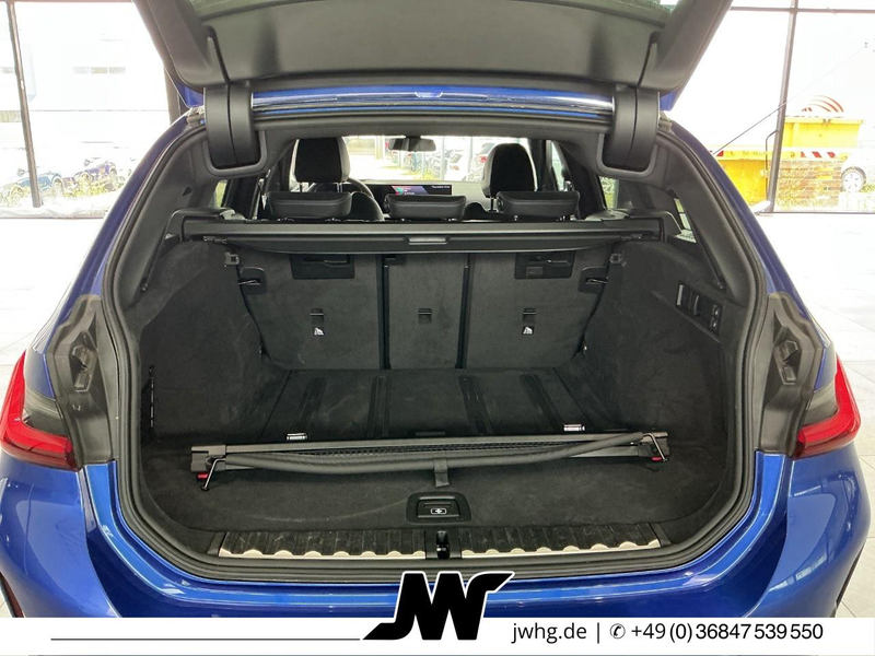 BMW 320 xDr M Sport Widescr HeadUp 360K Driving Prof — photo 7
