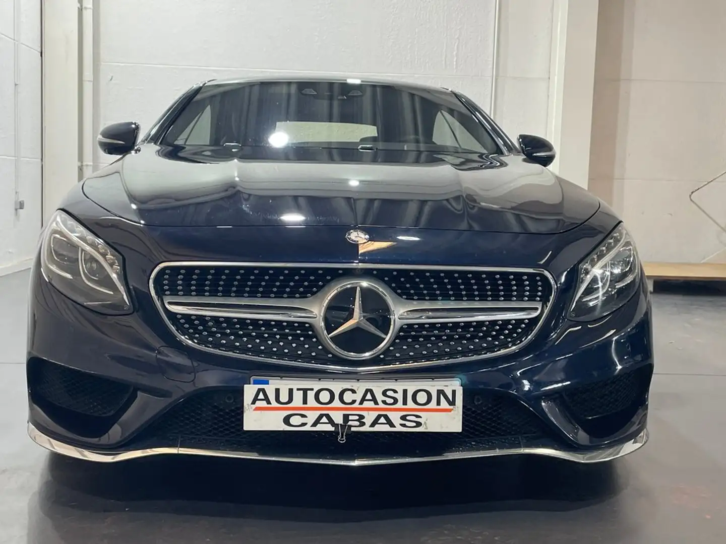 Mercedes-Benz S 500 4MATIC Coupé Blau - 2