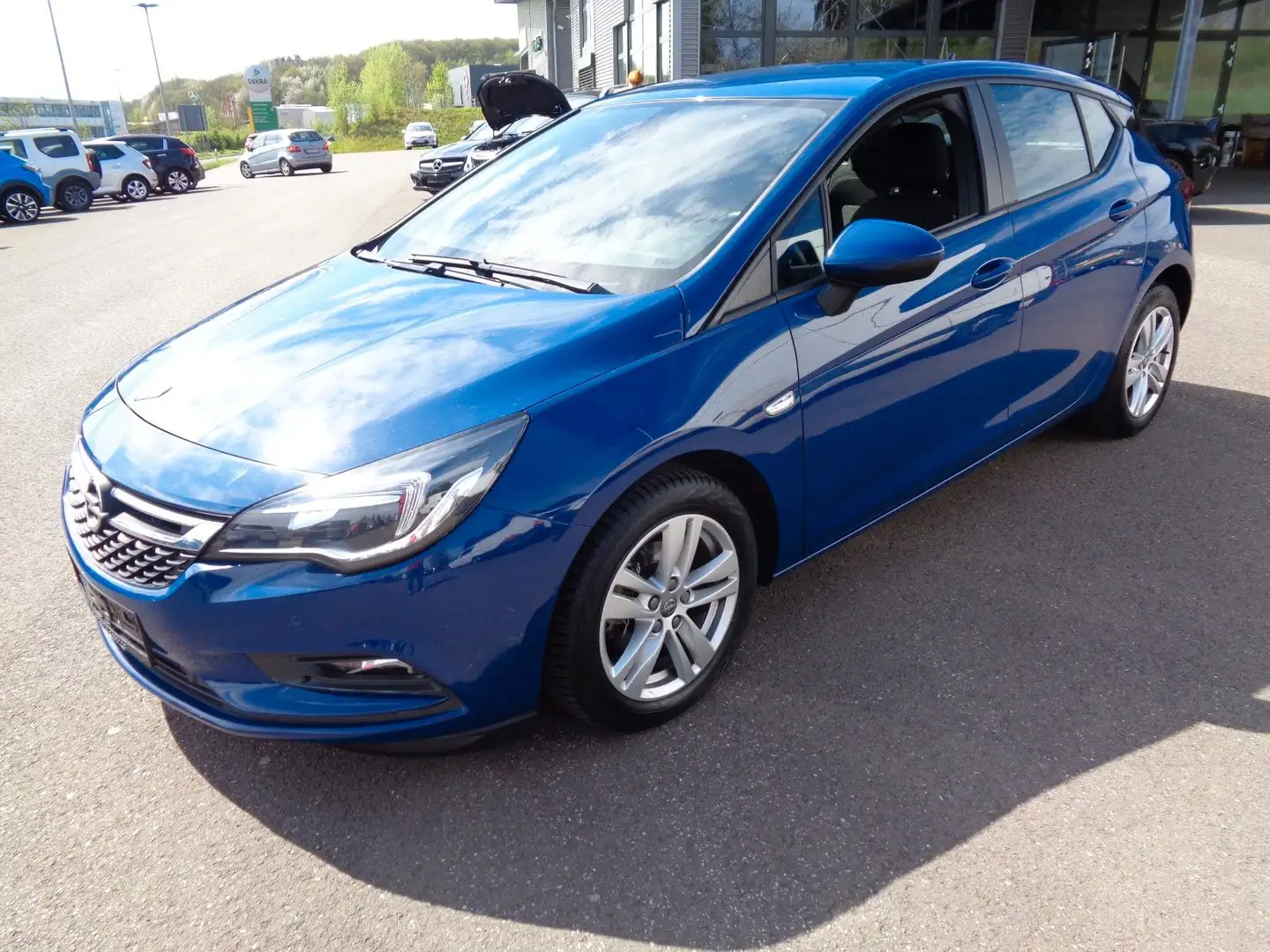 Opel Astra K Lim. 5-trg. Business Start/Stop Blau - 1